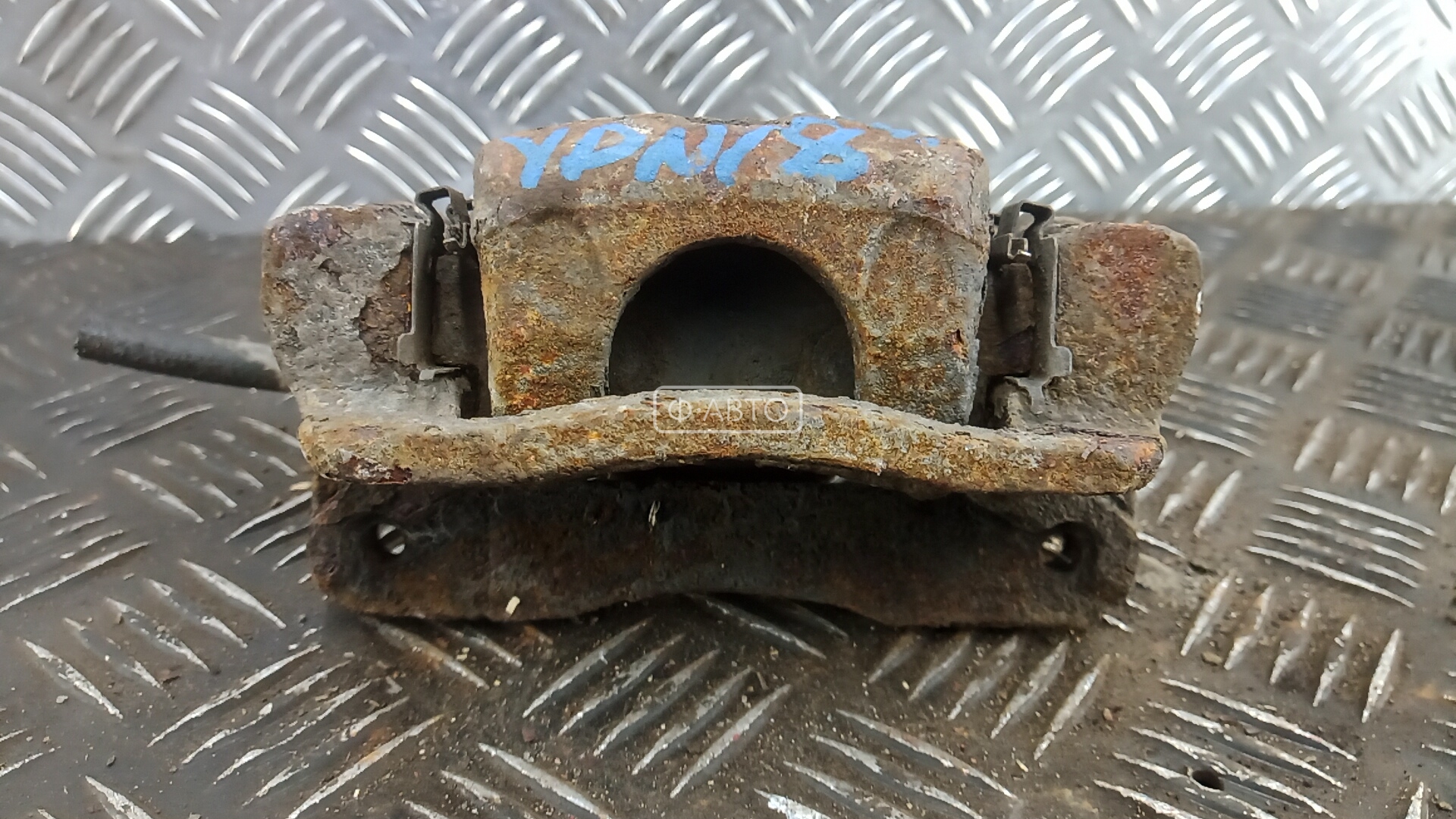 Суппорт тормозной задний левый