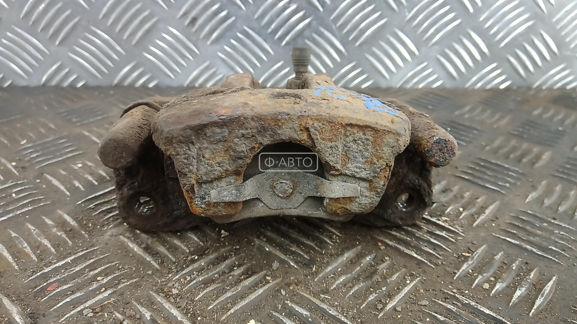 Суппорт тормозной задний правый