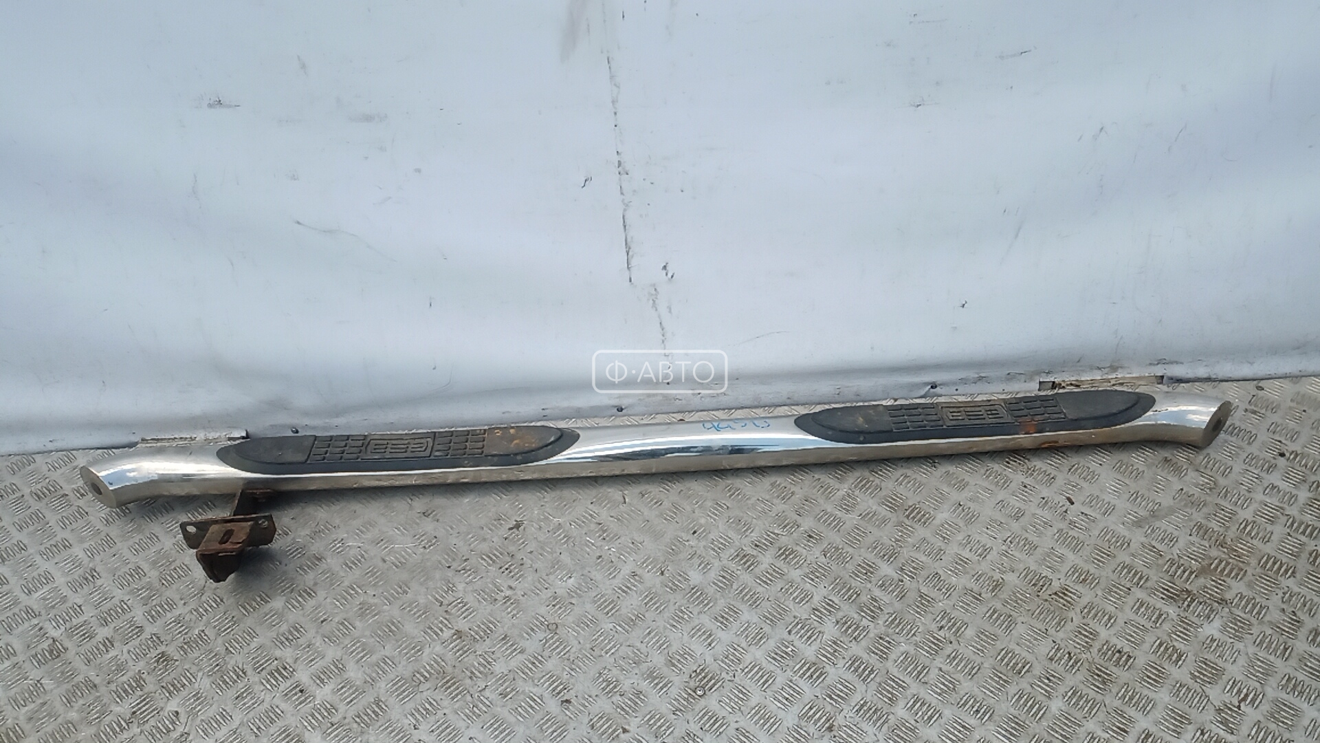 Подножка внешняя декоративная