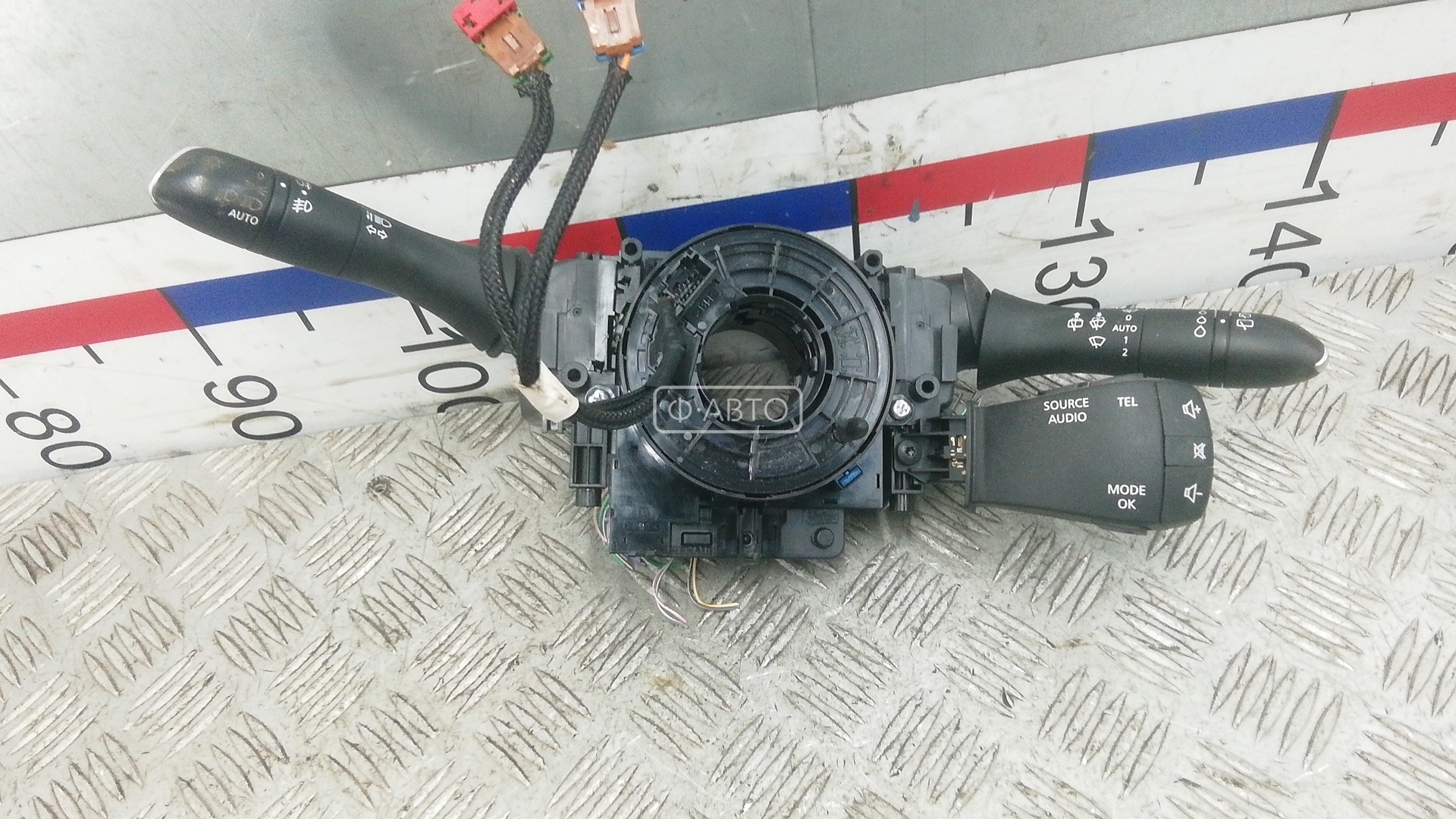 Переключатель поворотов и дворников (стрекоза)