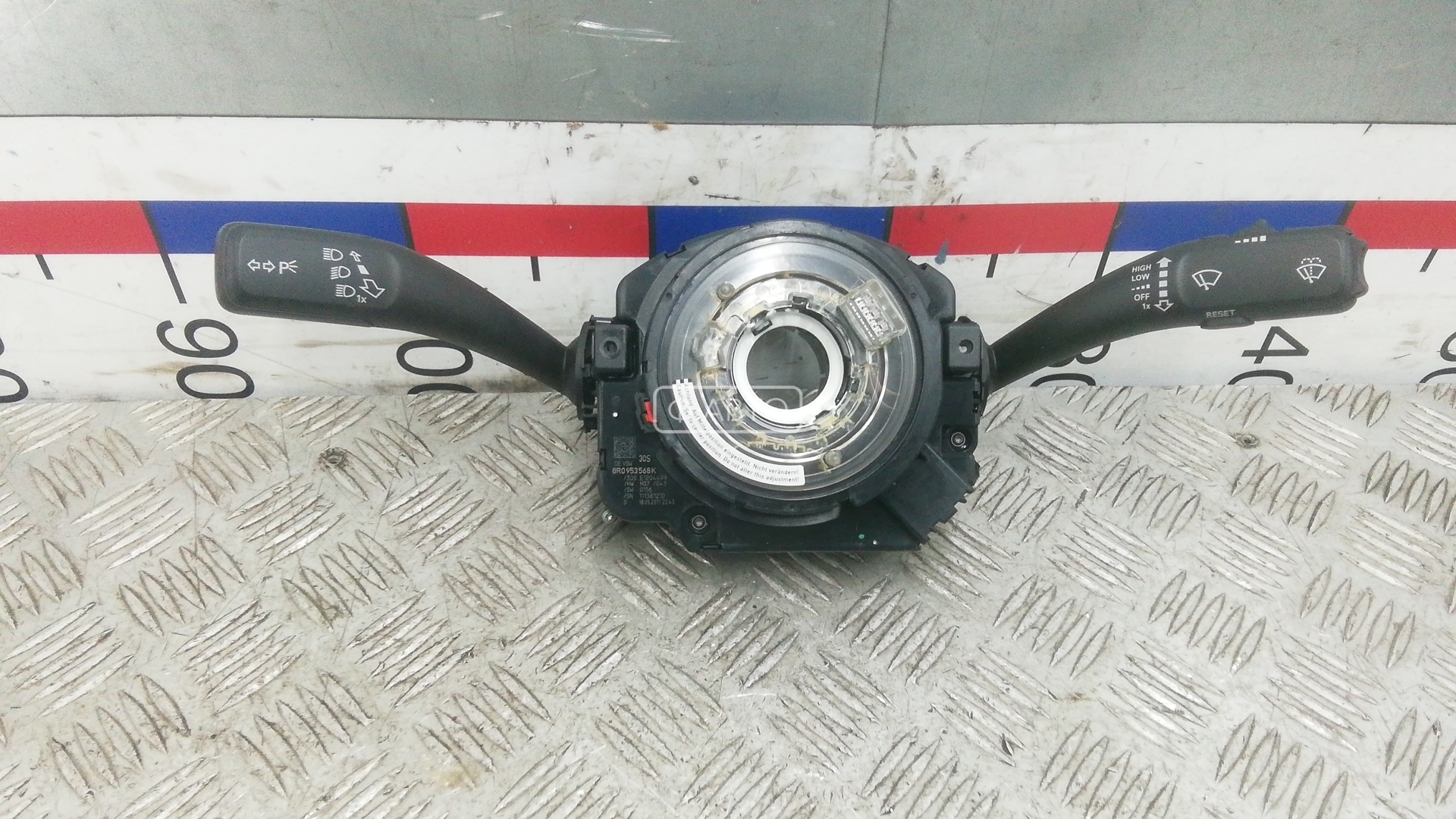 Переключатель поворотов и дворников (стрекоза)