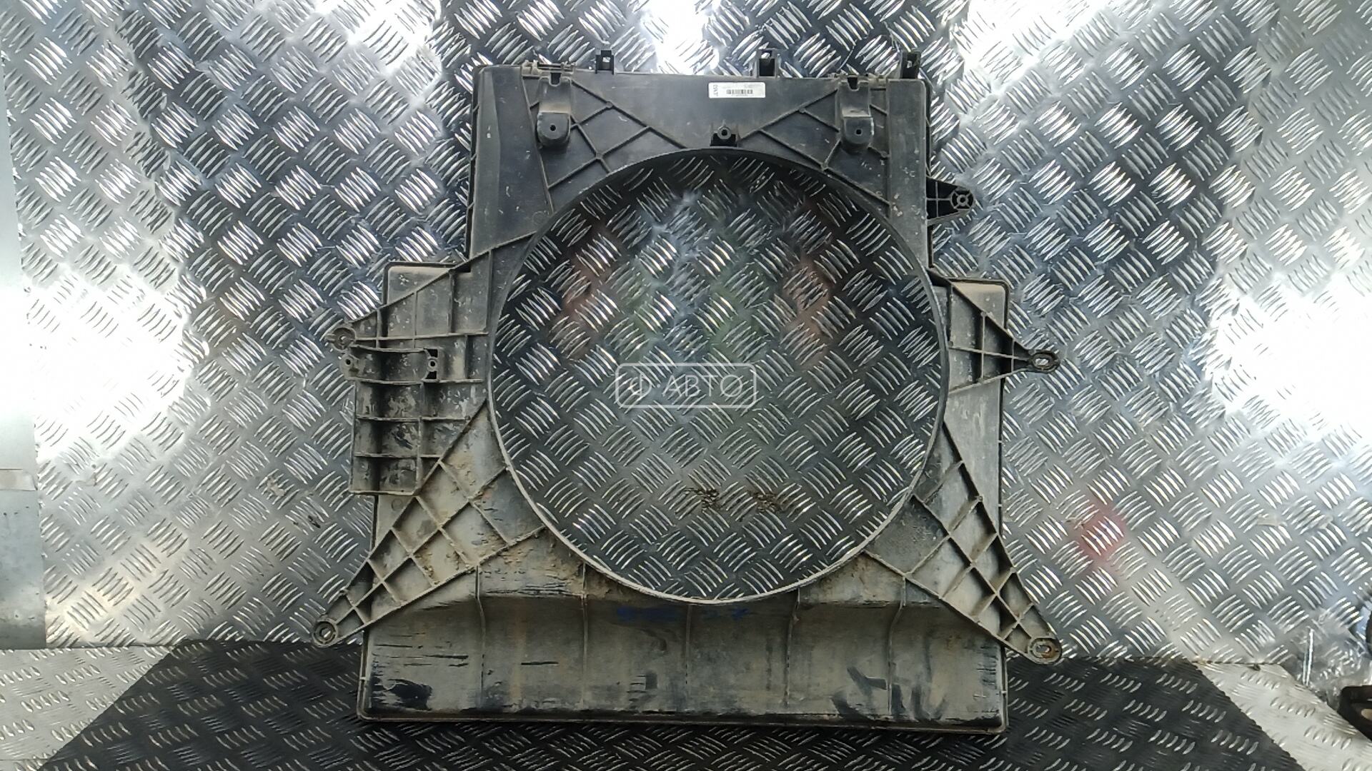 Диффузор вентилятора