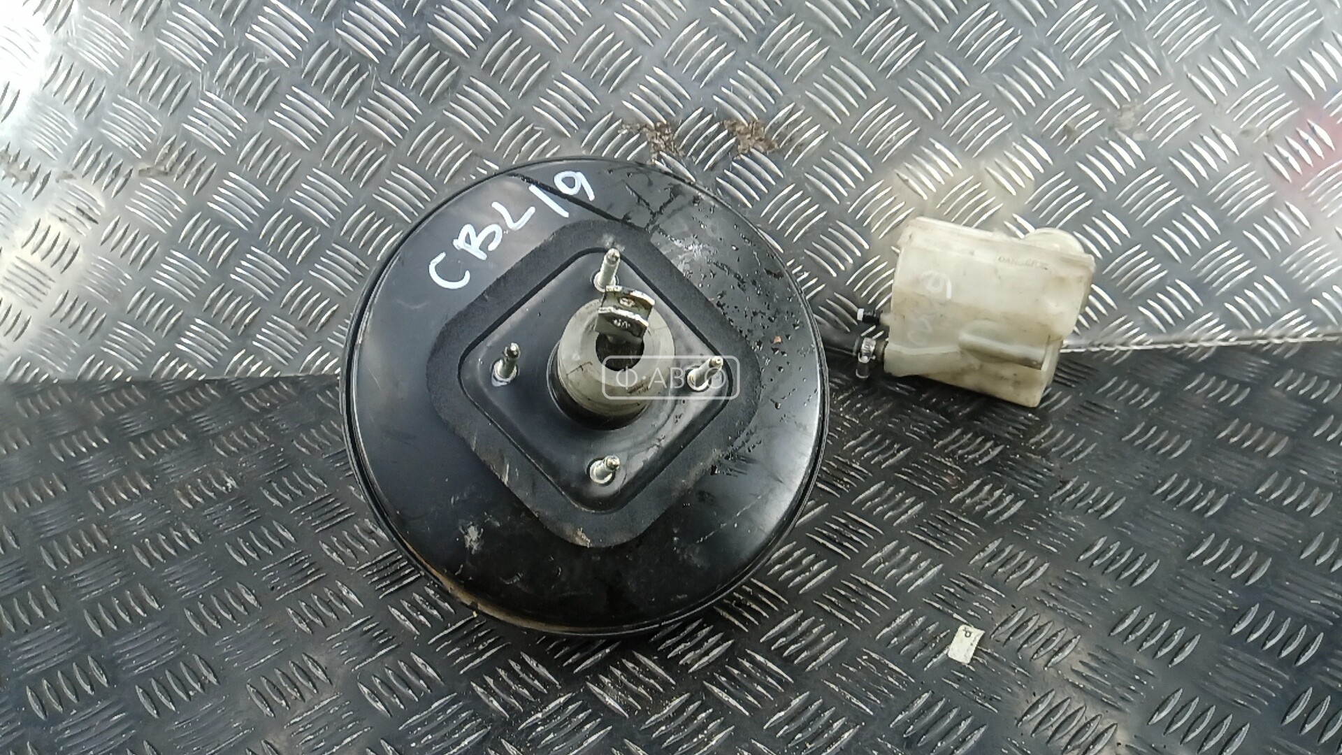 Вакуумный усилитель тормозов