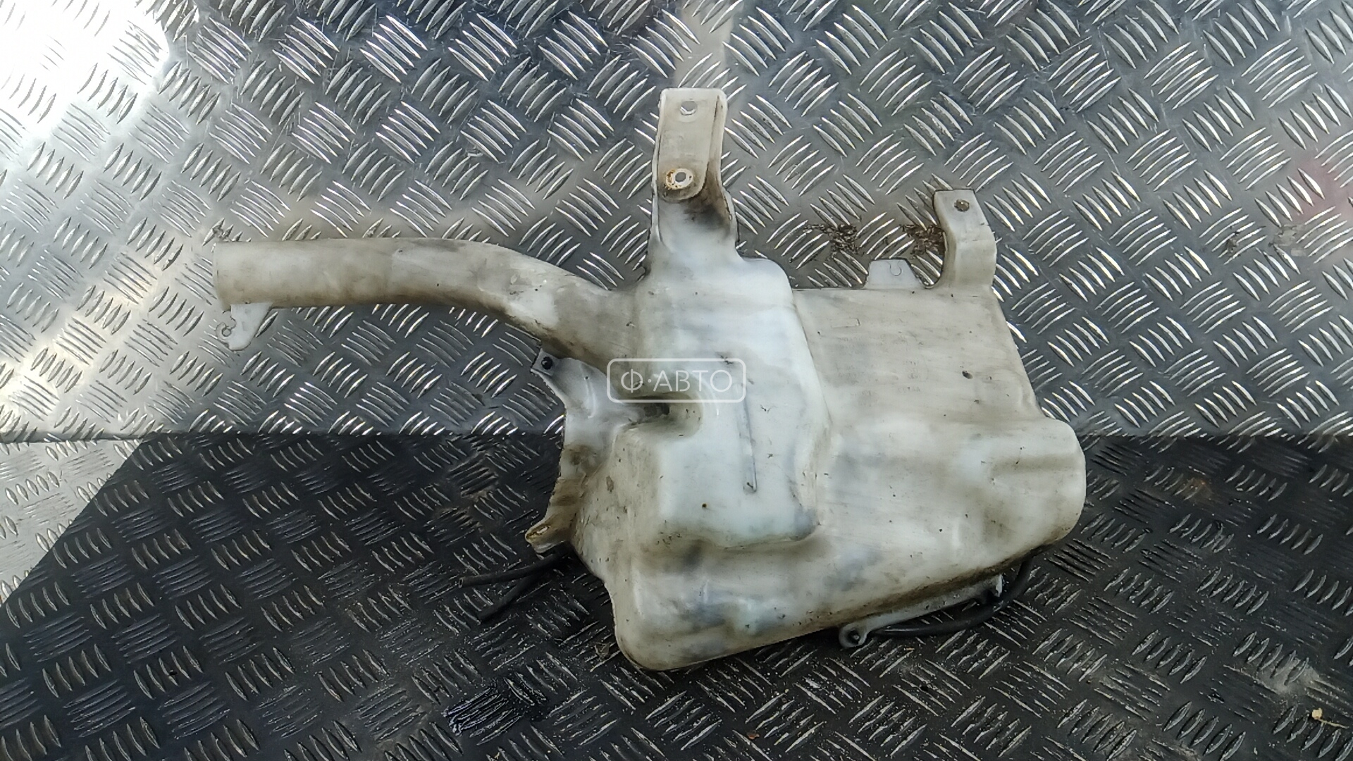 Бачок омывателя