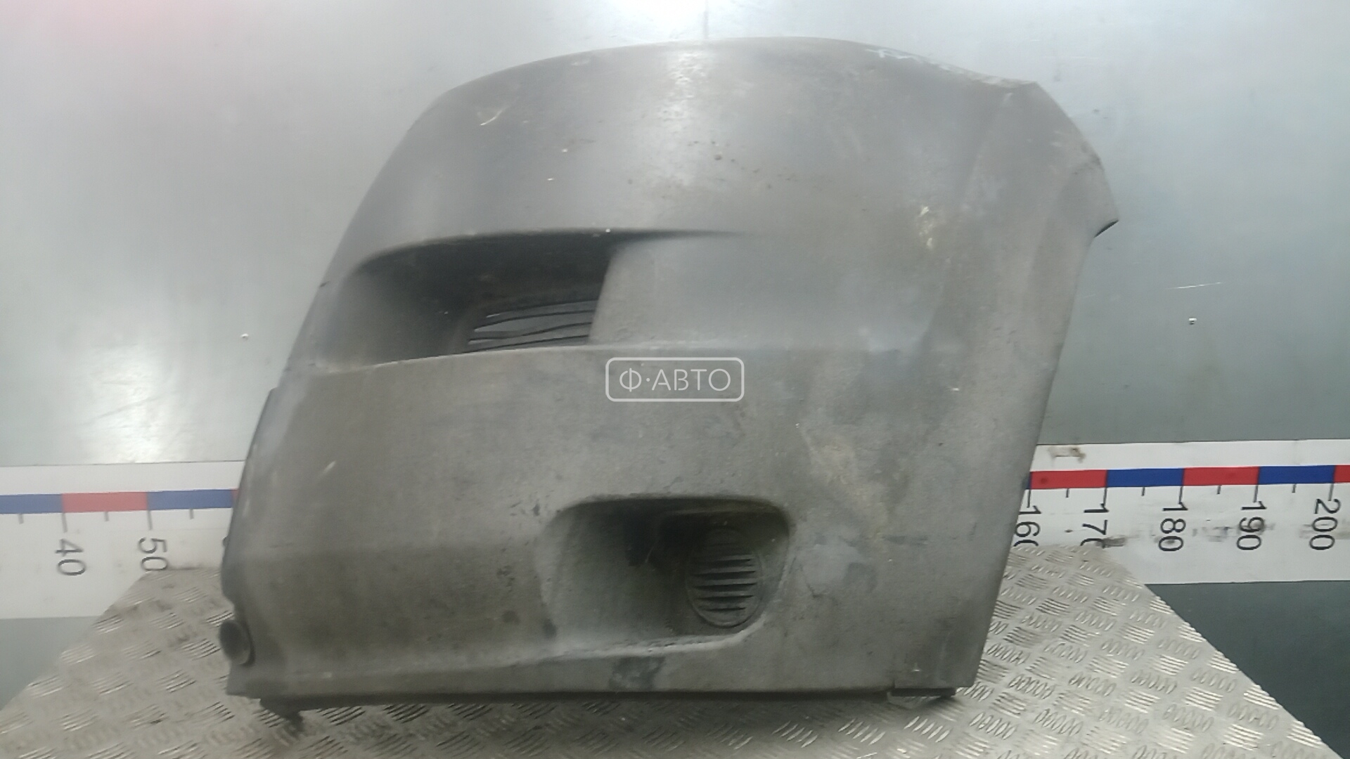 Клык бампера передний левый