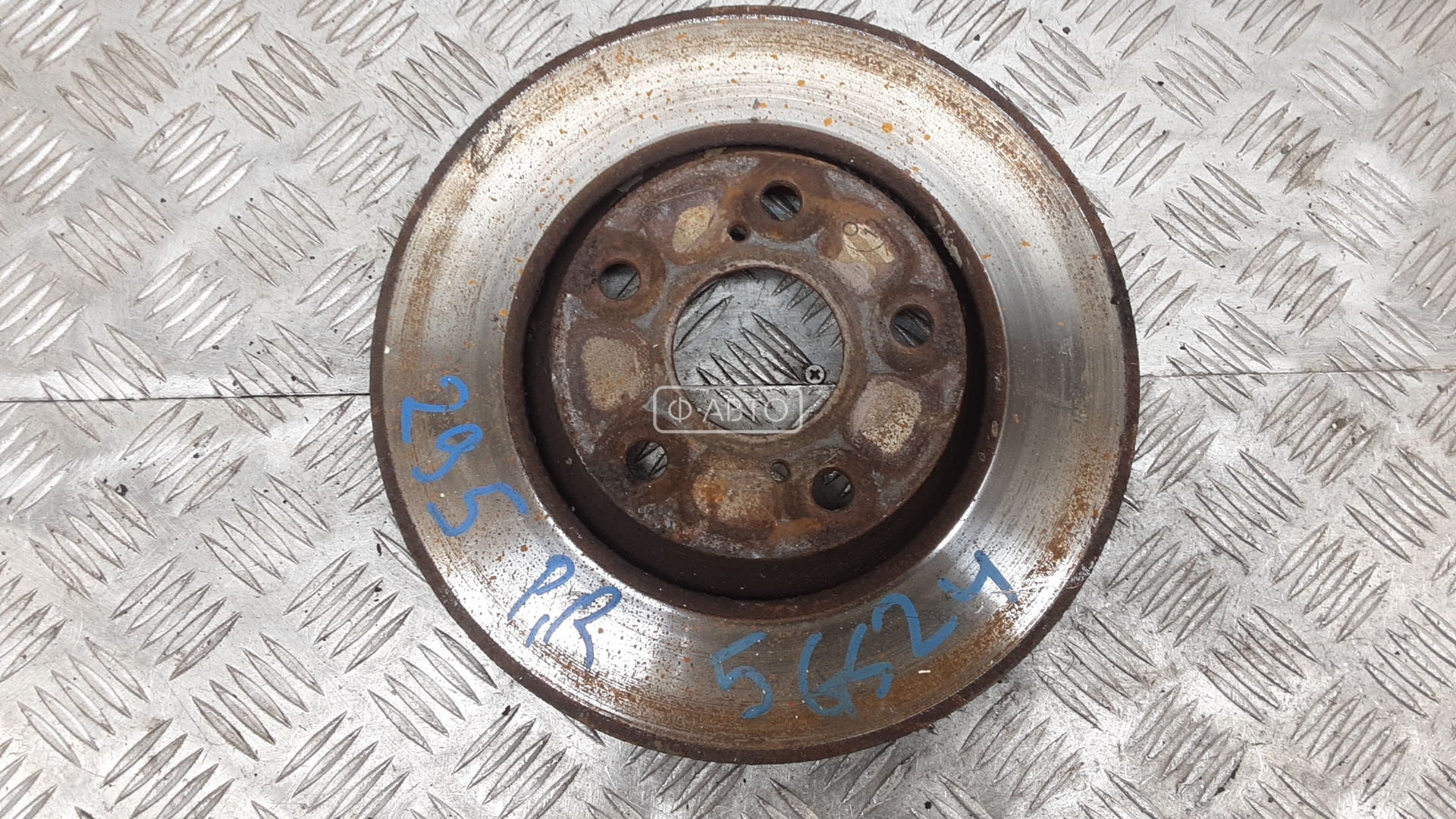 Диск тормозной передний