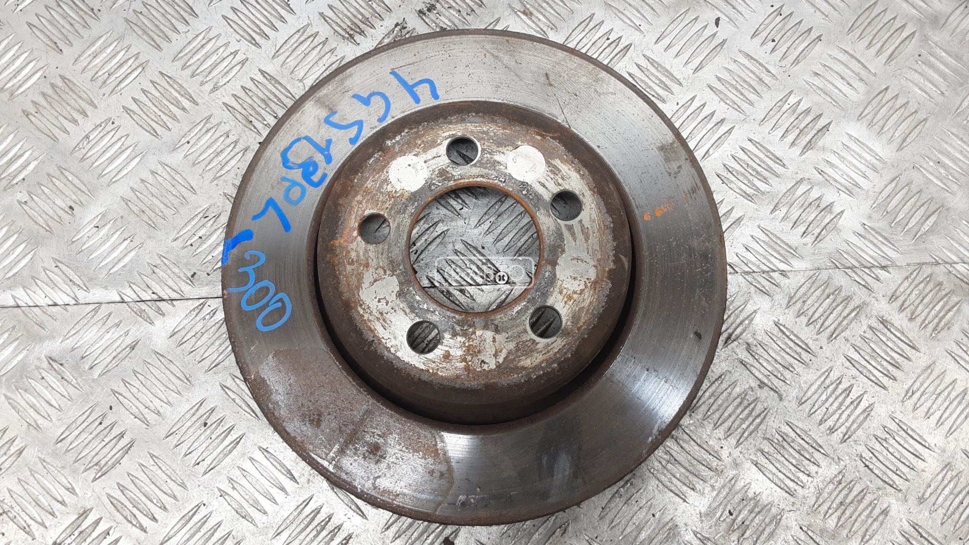 Диск тормозной передний