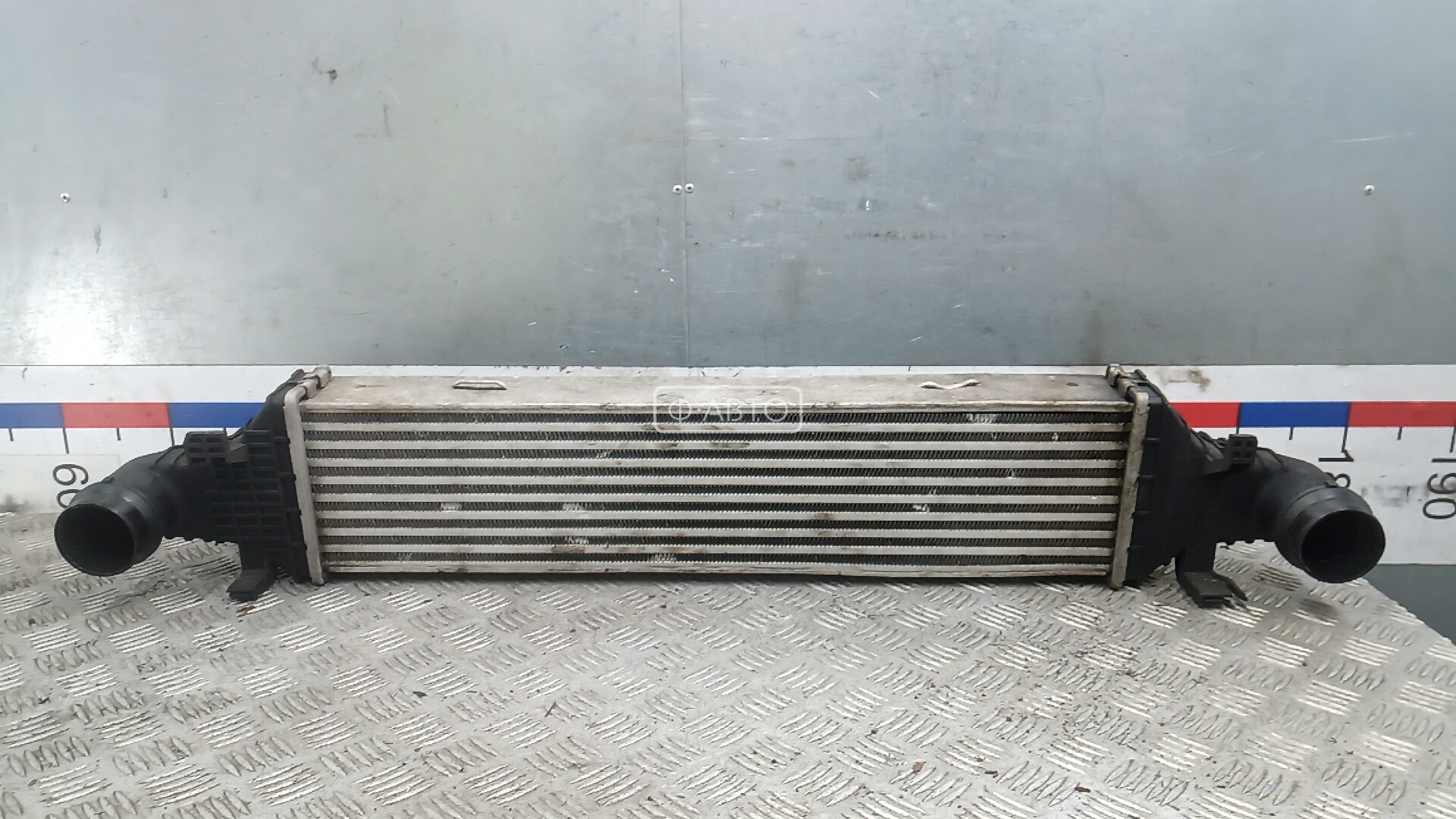 Радиатор интеркулера