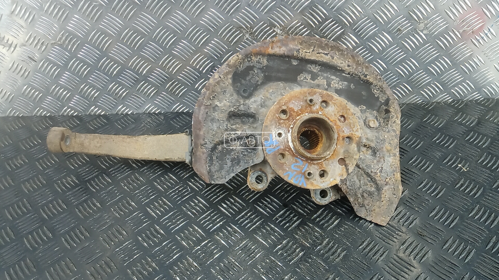 Ступица передняя правая