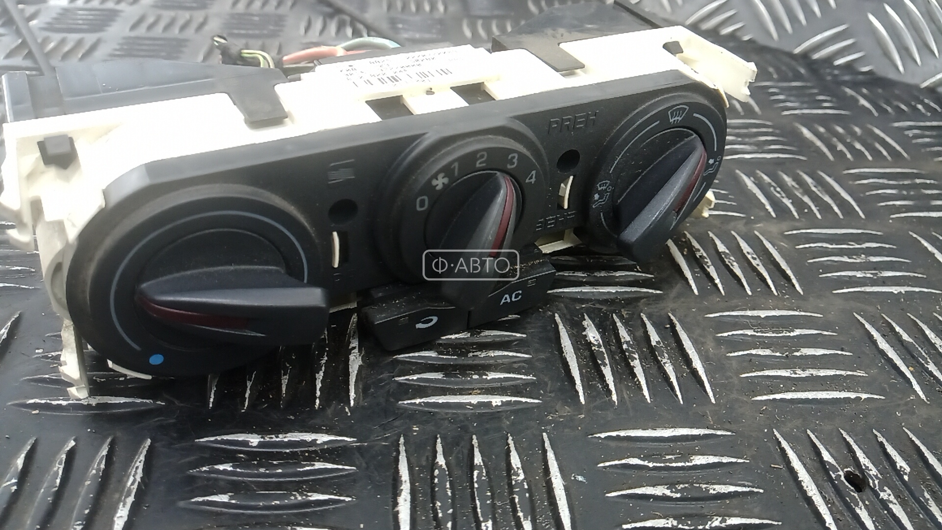 Блок управления печки и климат-контроля