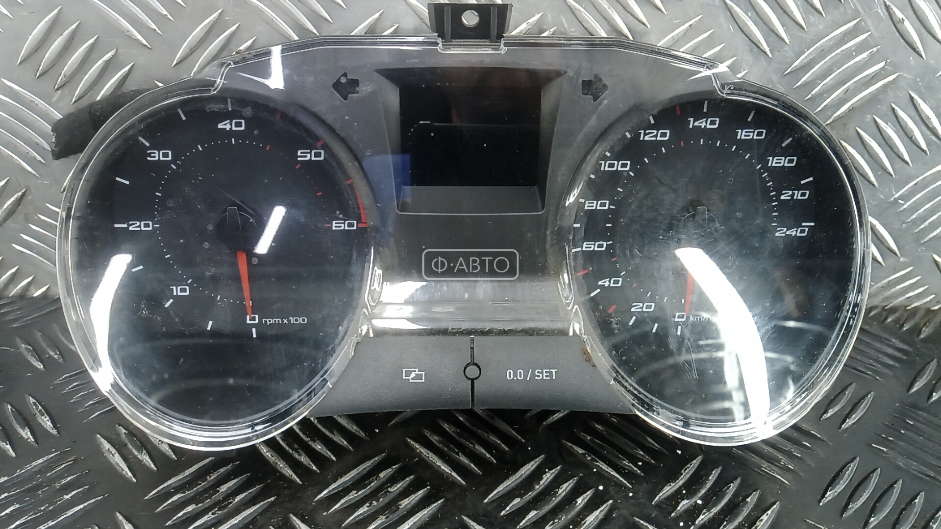 Щиток приборов