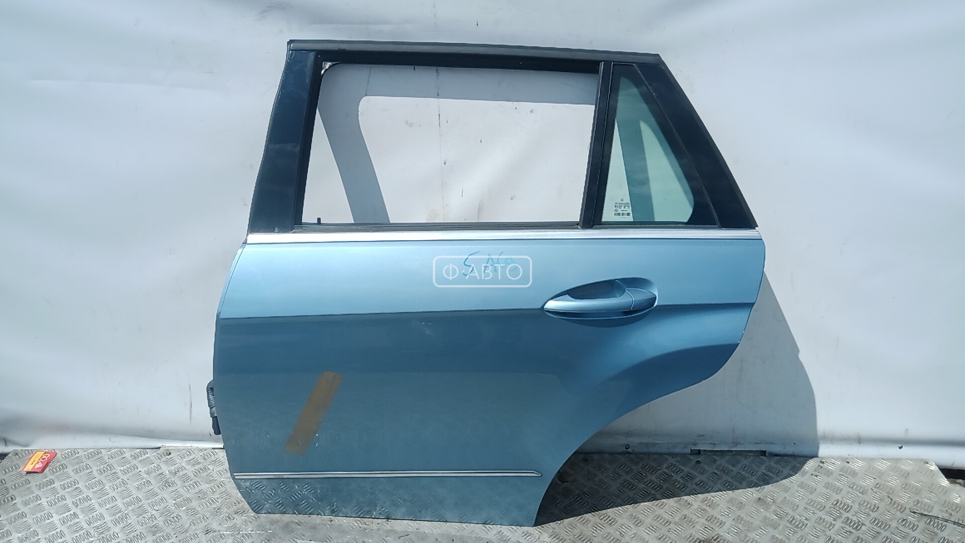 Дверь задняя левая