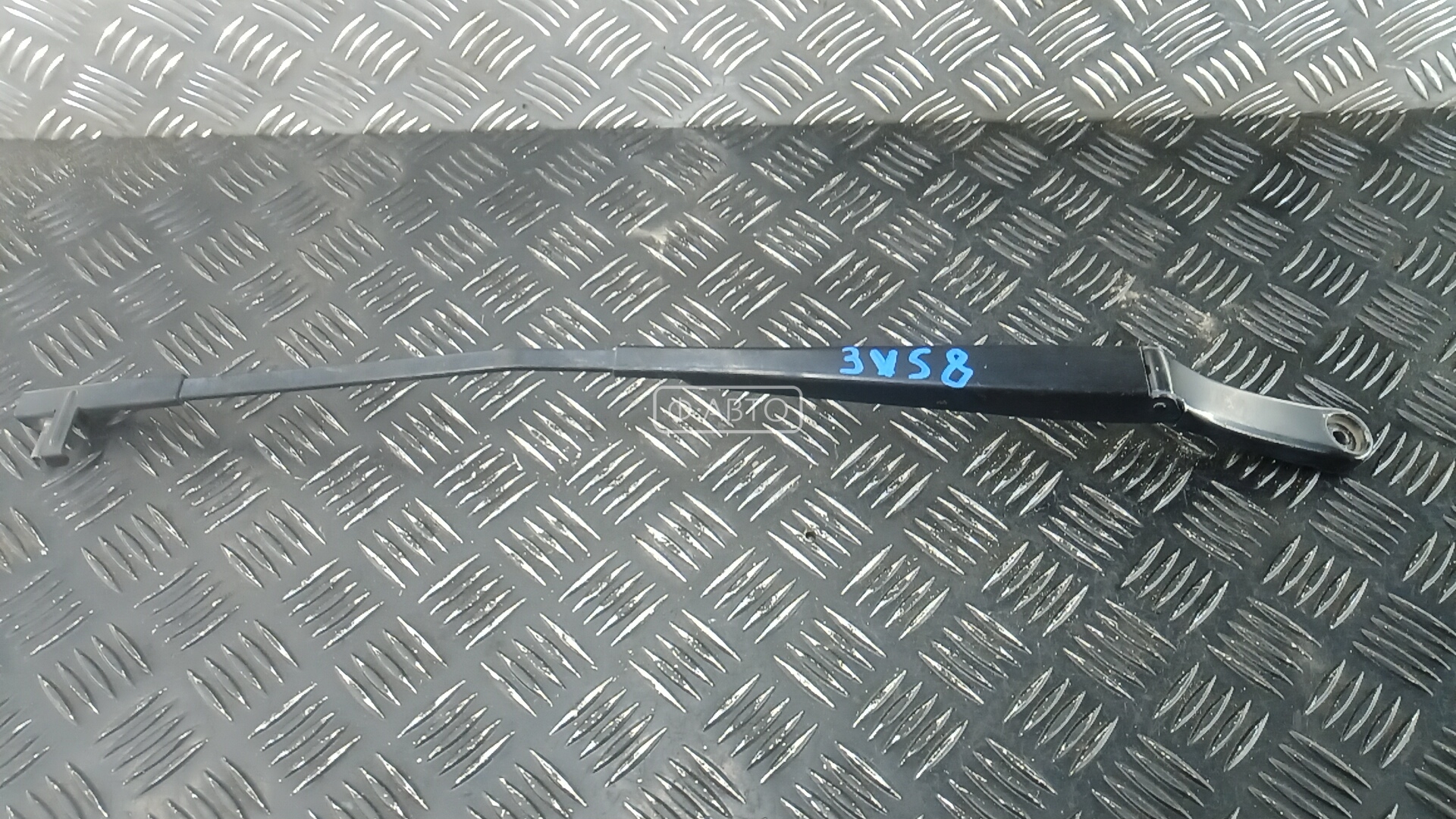 Щеткодержатель лобового стекла