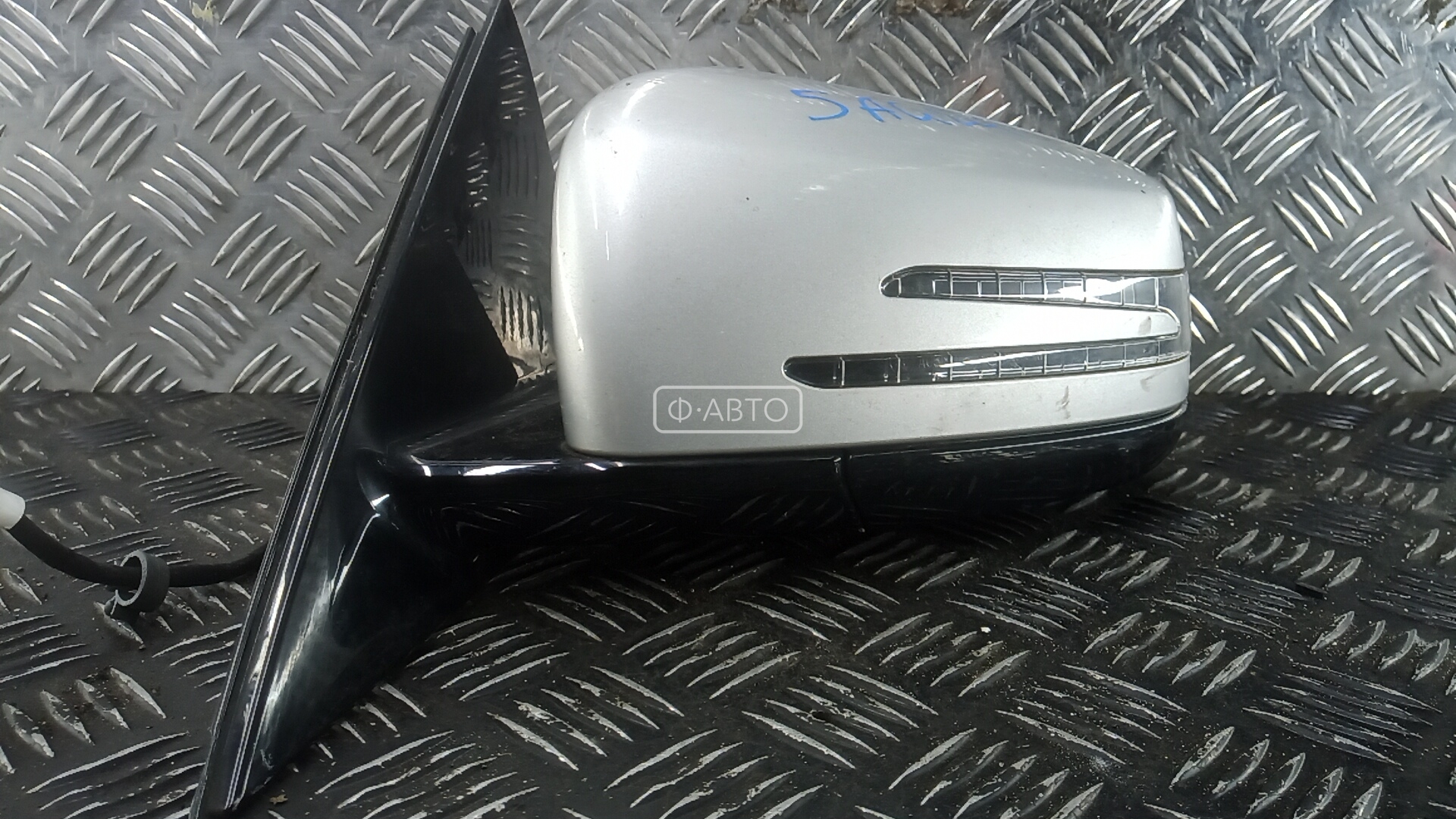 Зеркало наружное левое