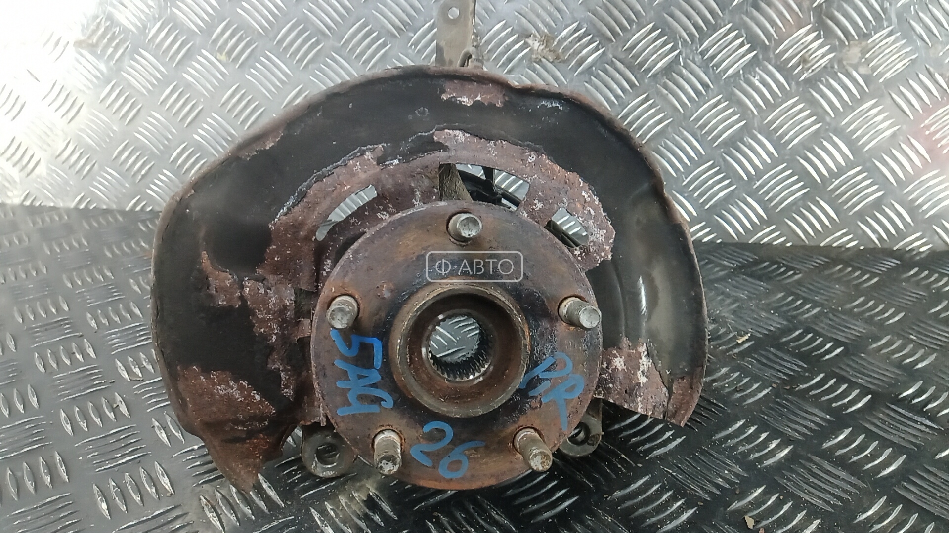 Ступица передняя правая