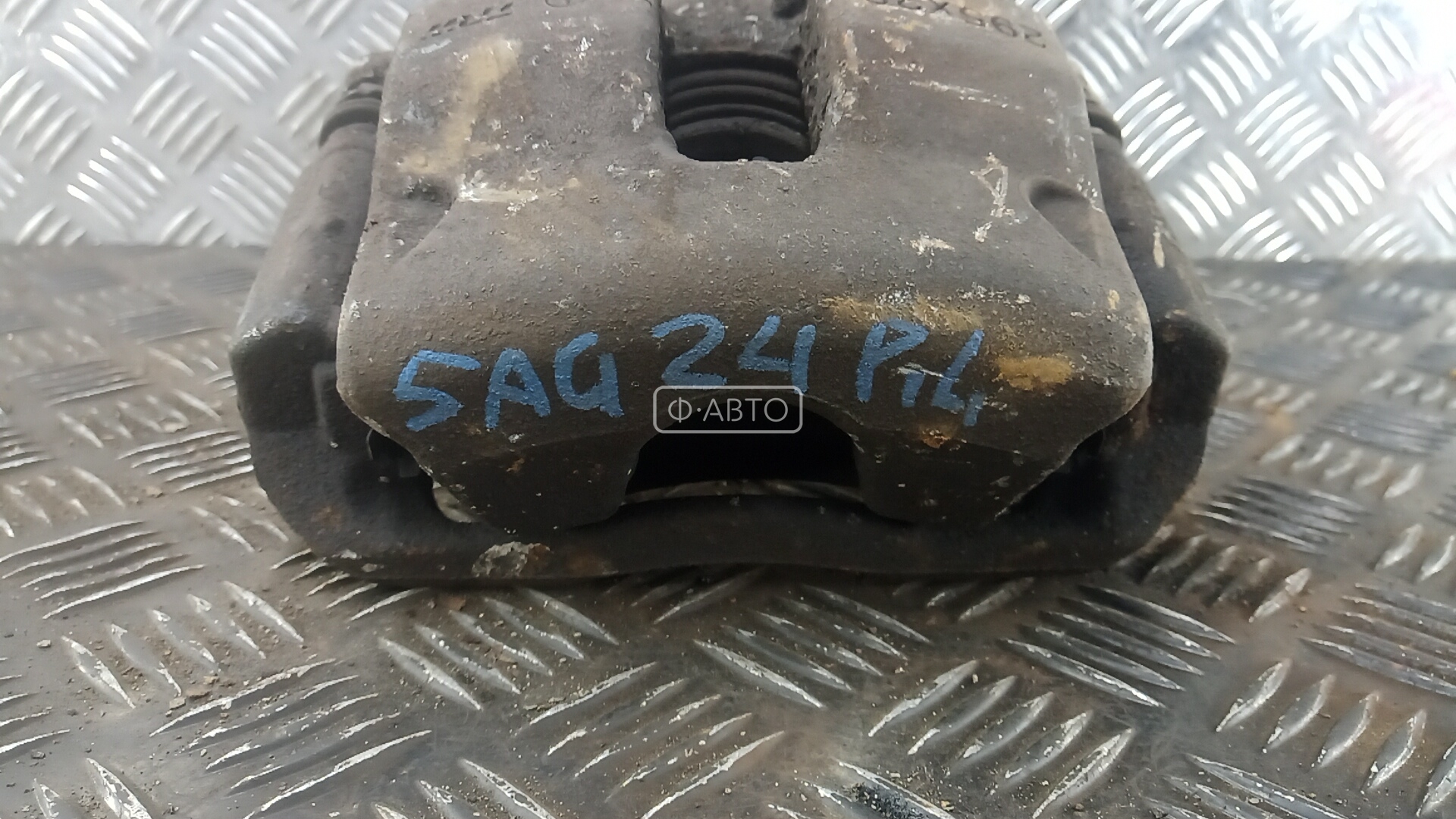 Суппорт тормозной передний левый