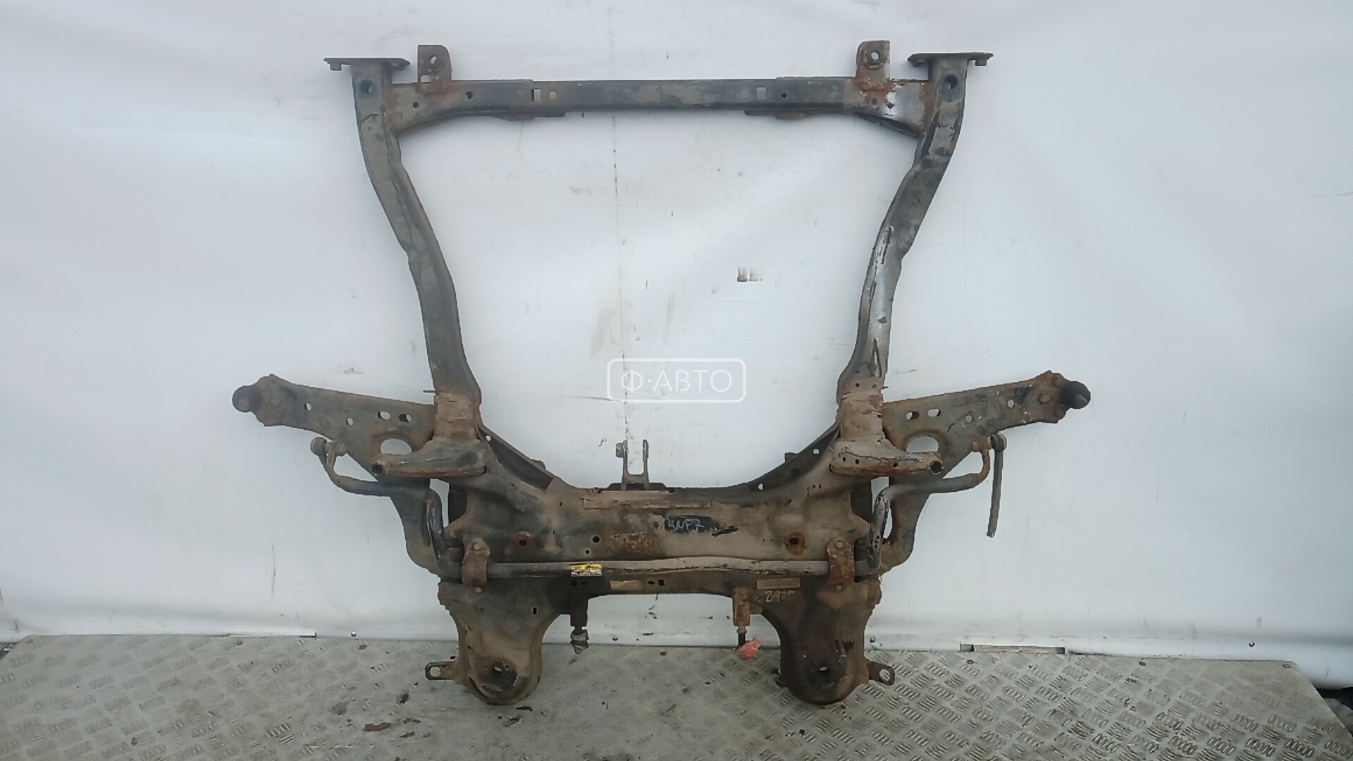 Балка подвески передняя