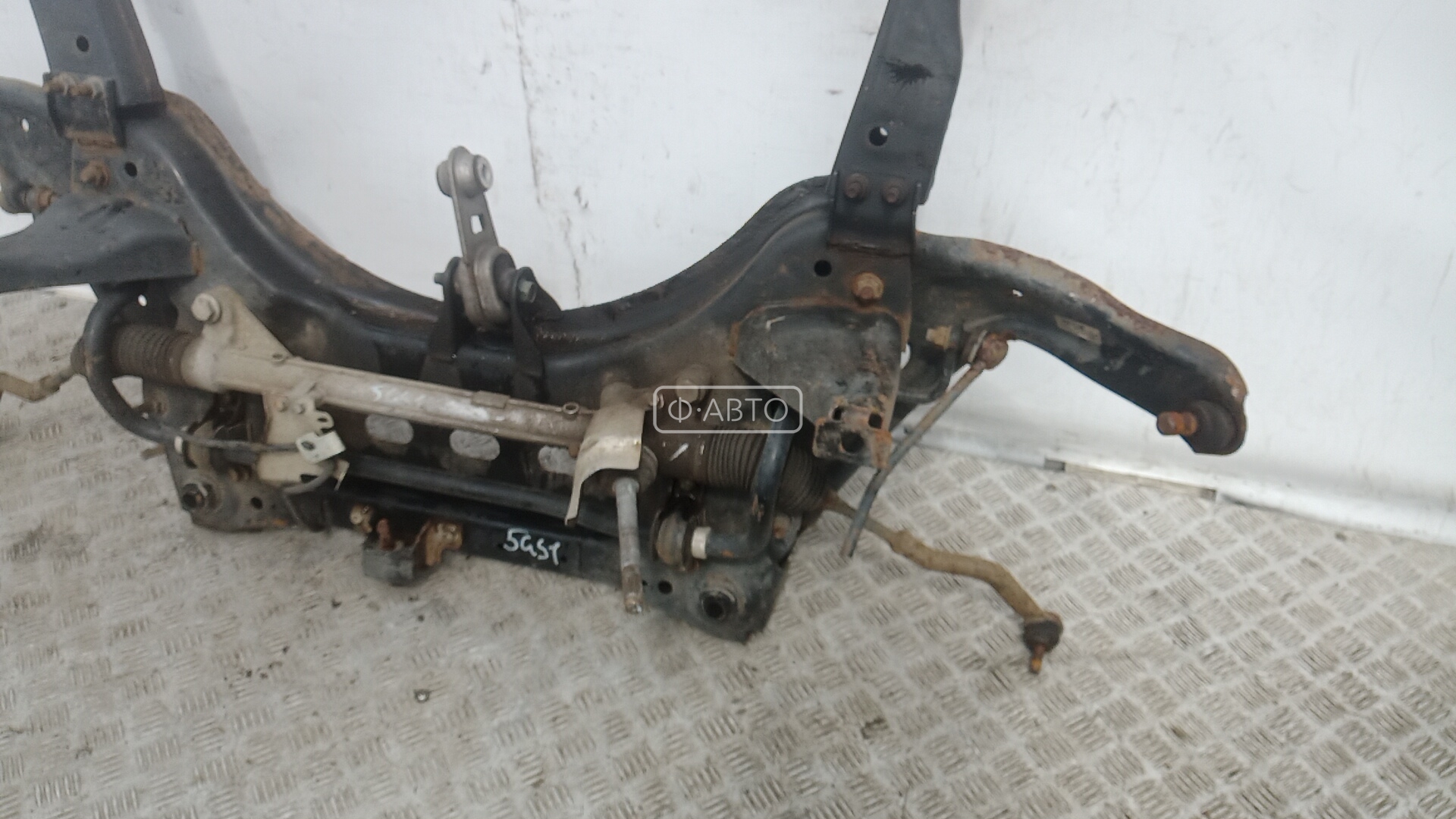 Балка подвески передняя