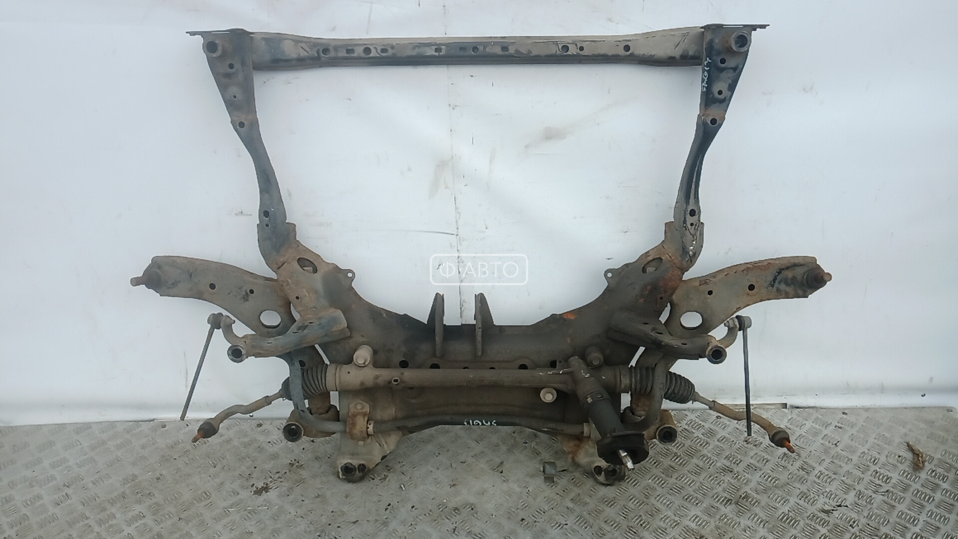 Балка подвески передняя