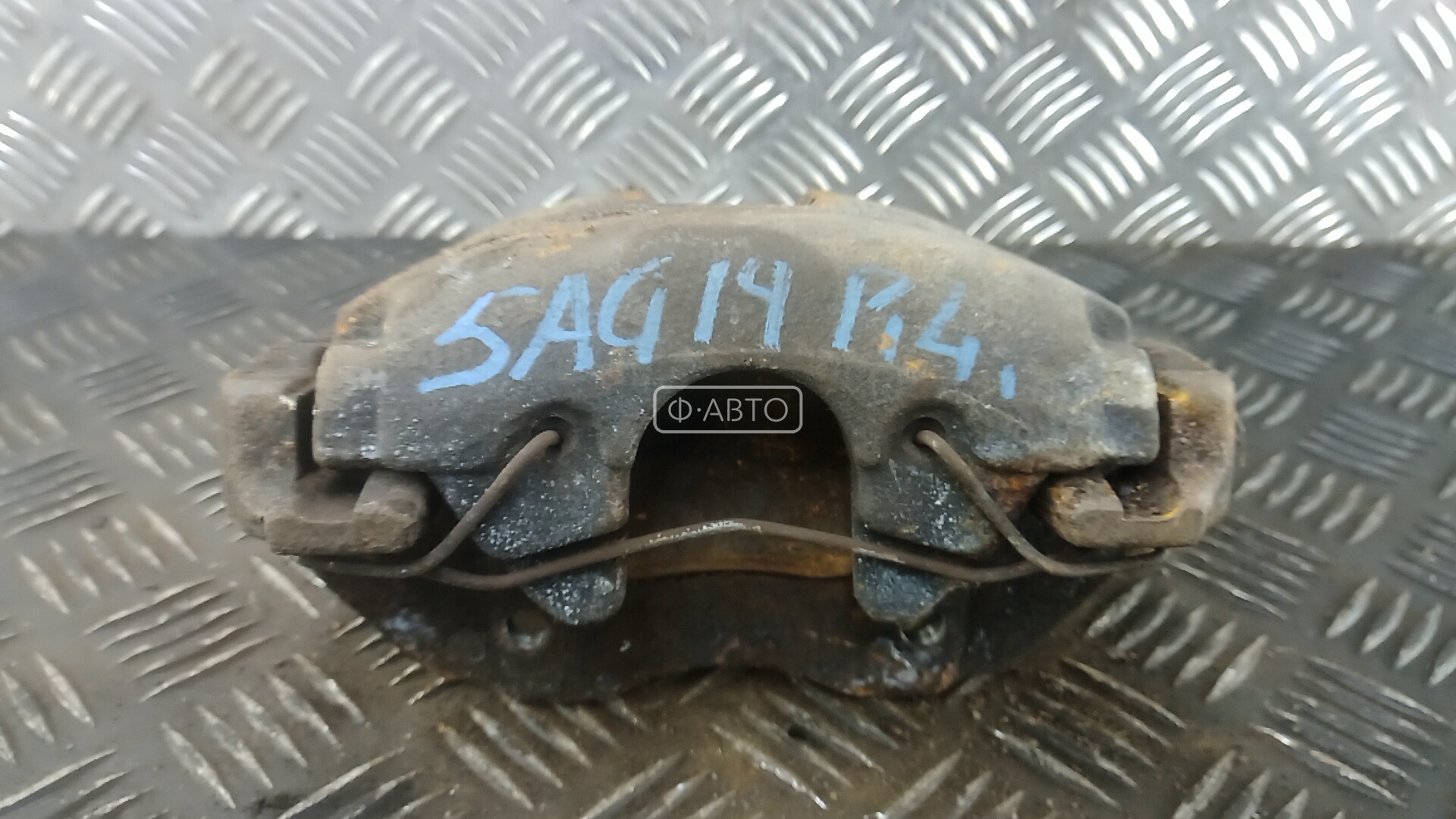 Суппорт тормозной передний левый