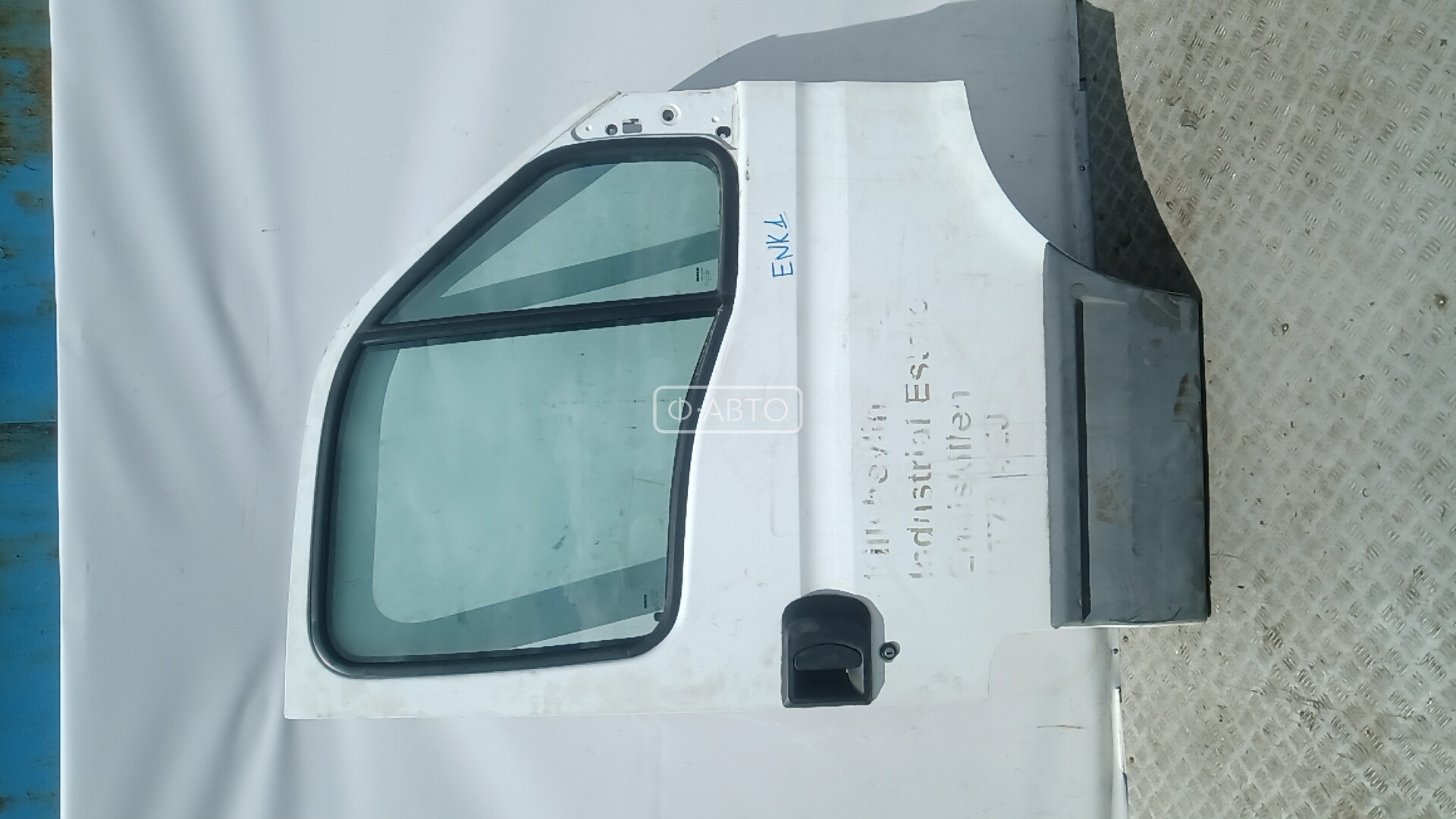 Дверь передняя правая