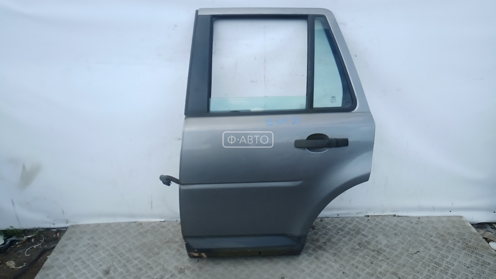Дверь задняя левая
