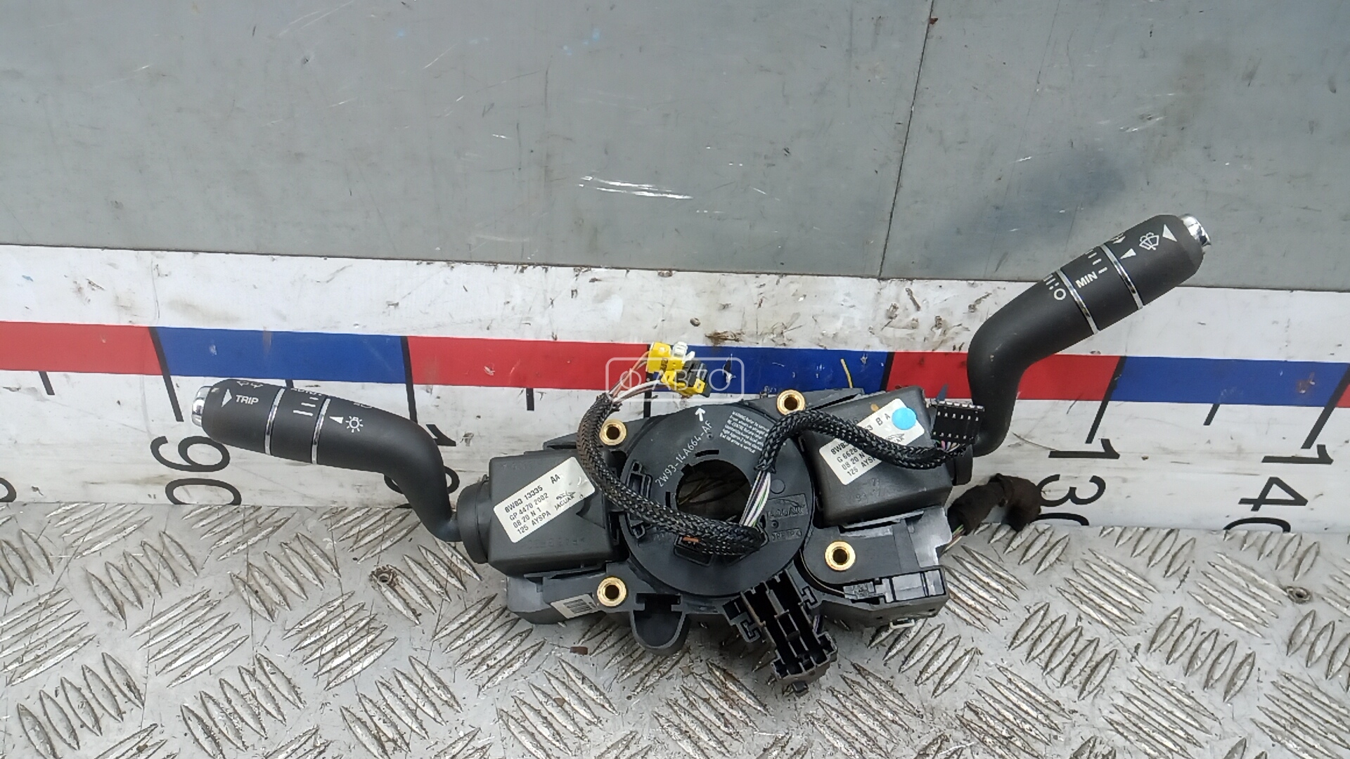 Переключатель поворотов и дворников (стрекоза)