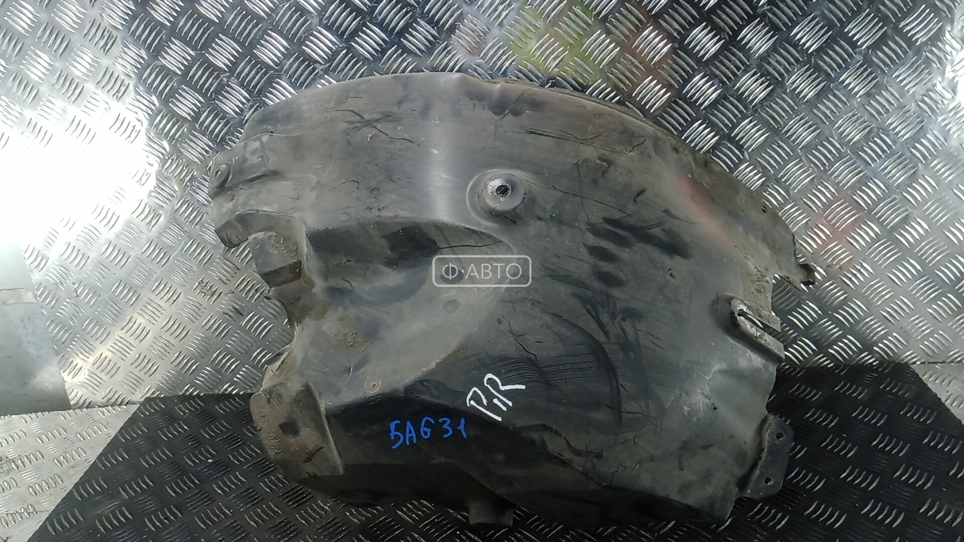 Защита арок (защита крыла, подкрылок) передняя правая