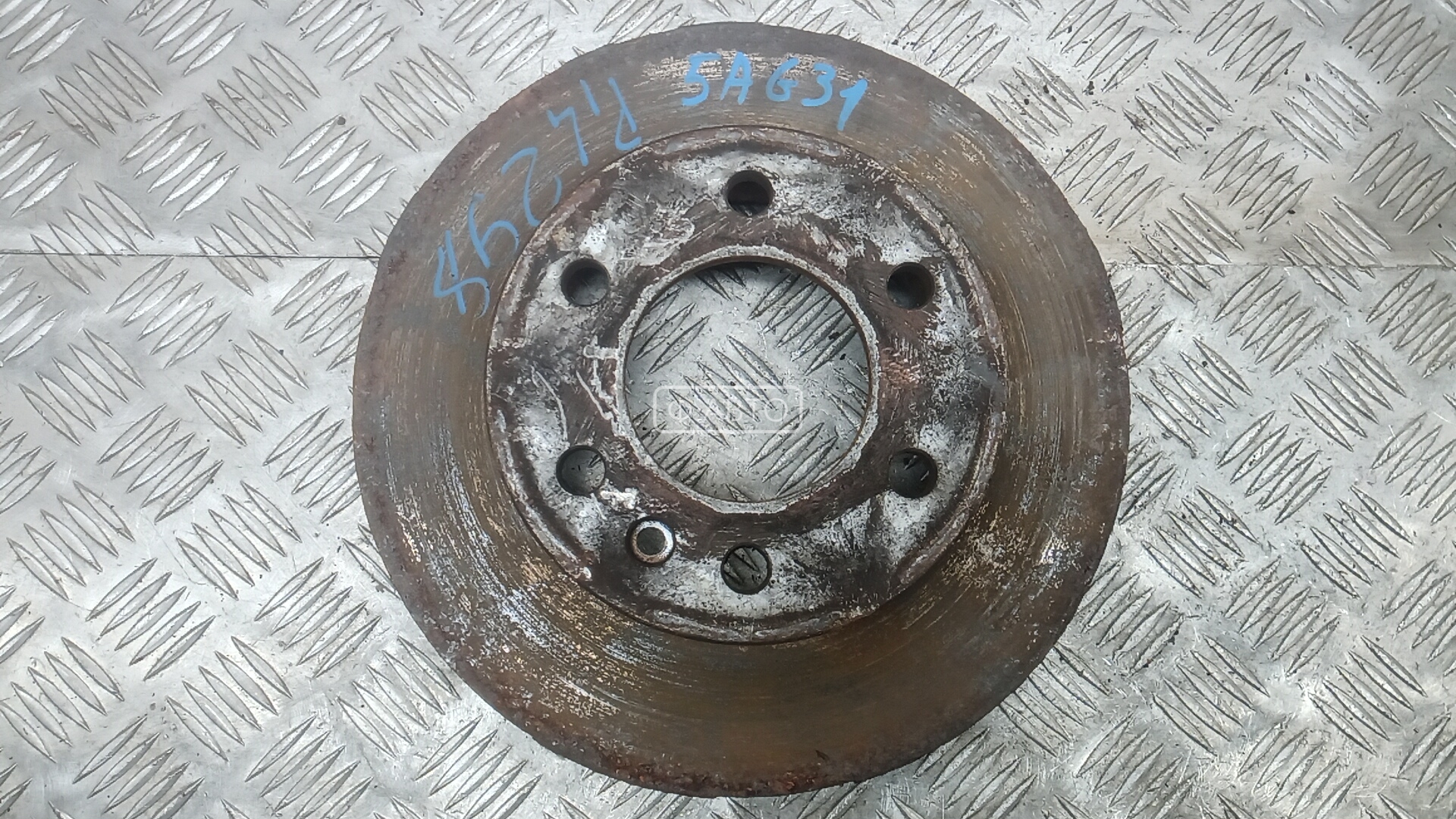 Диск тормозной передний