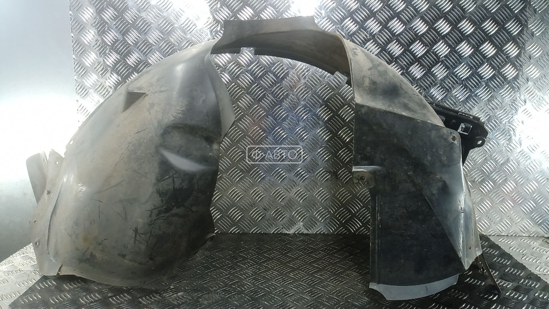 Защита арок (защита крыла, подкрылок) передняя левая