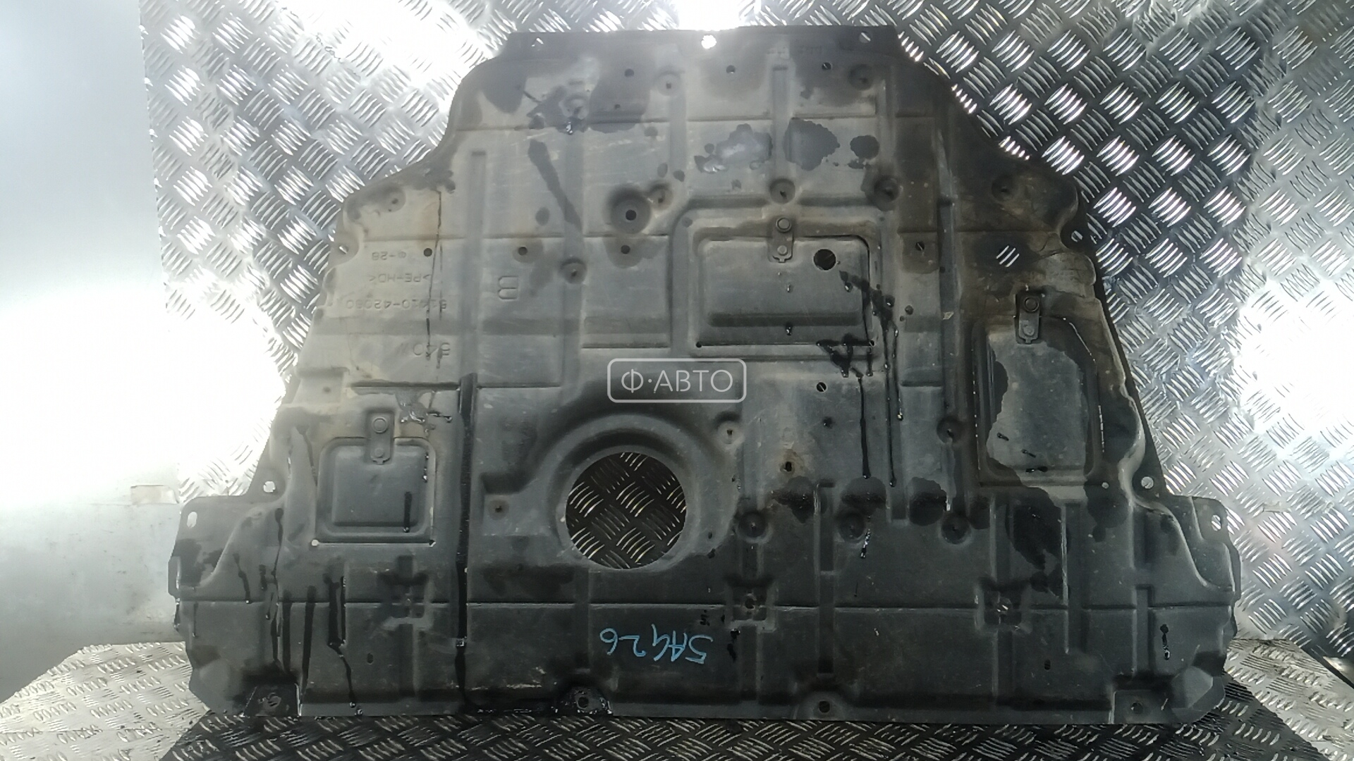 Защита двигателя нижняя (поддона)