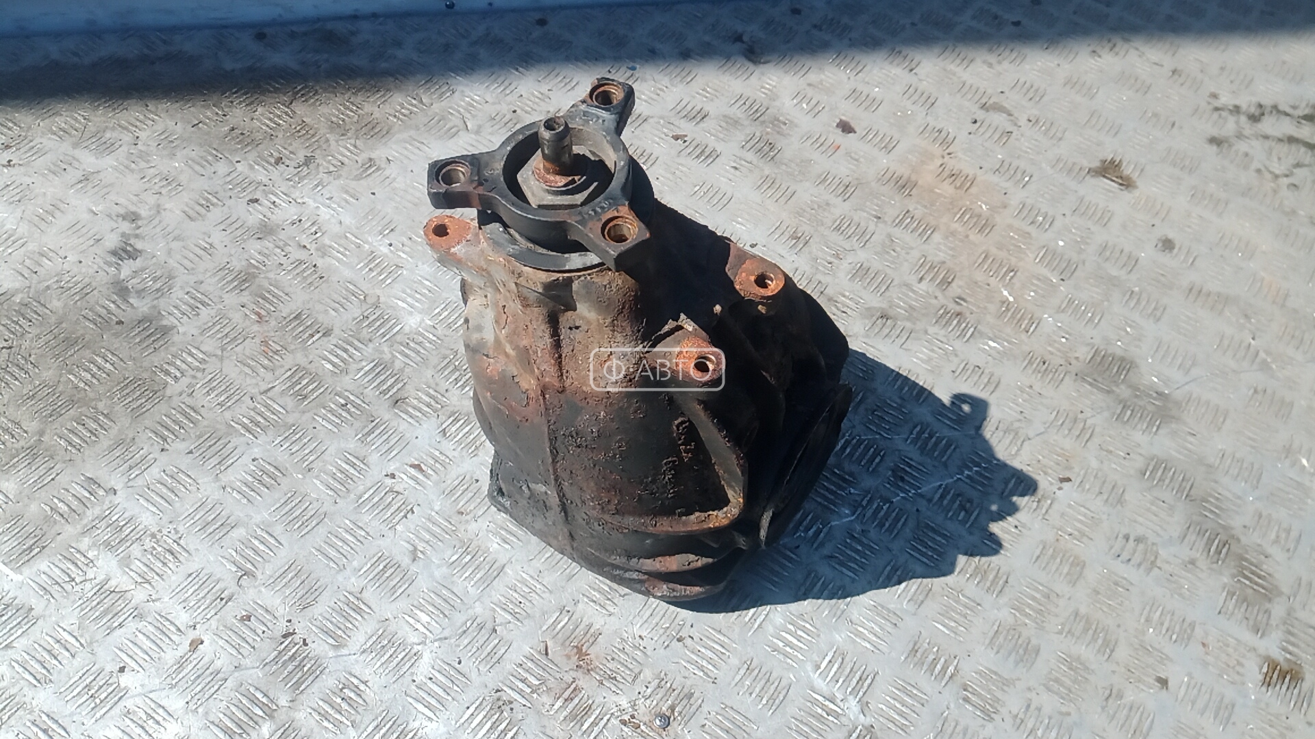 Редуктор задний