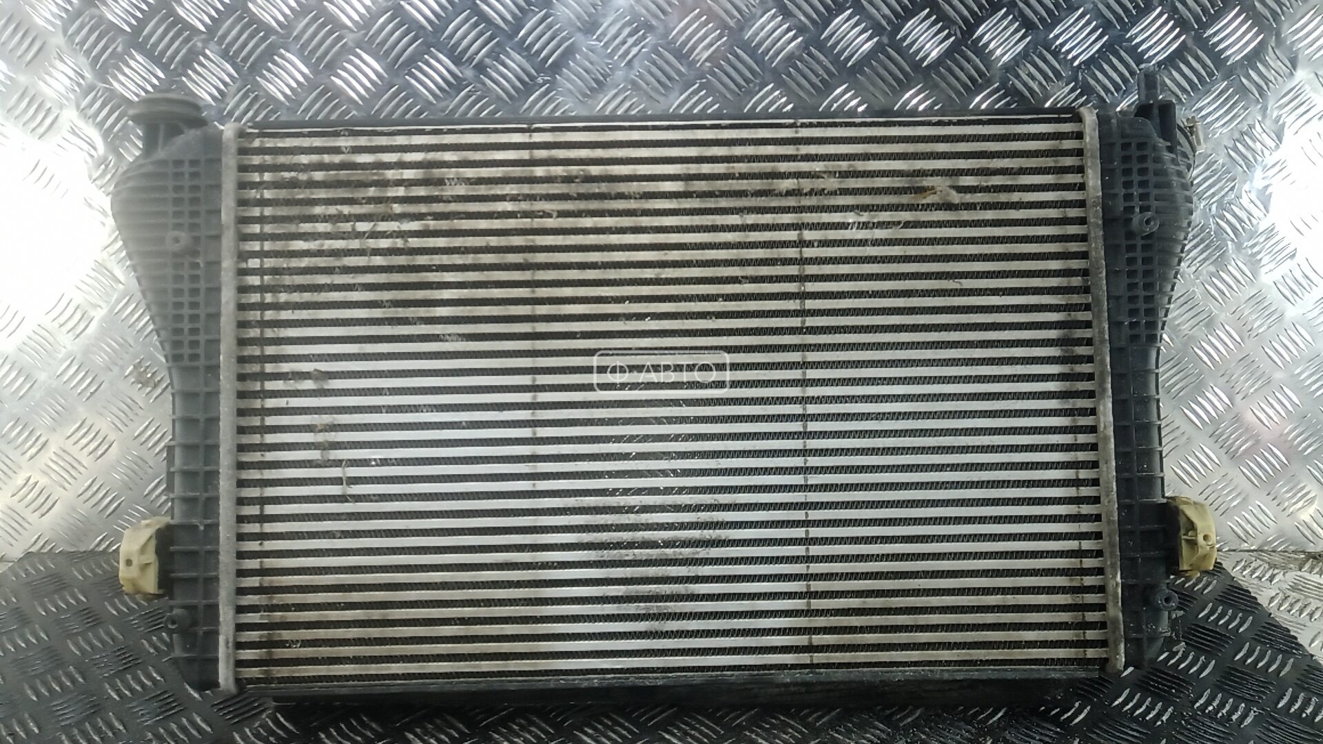 Радиатор интеркулера