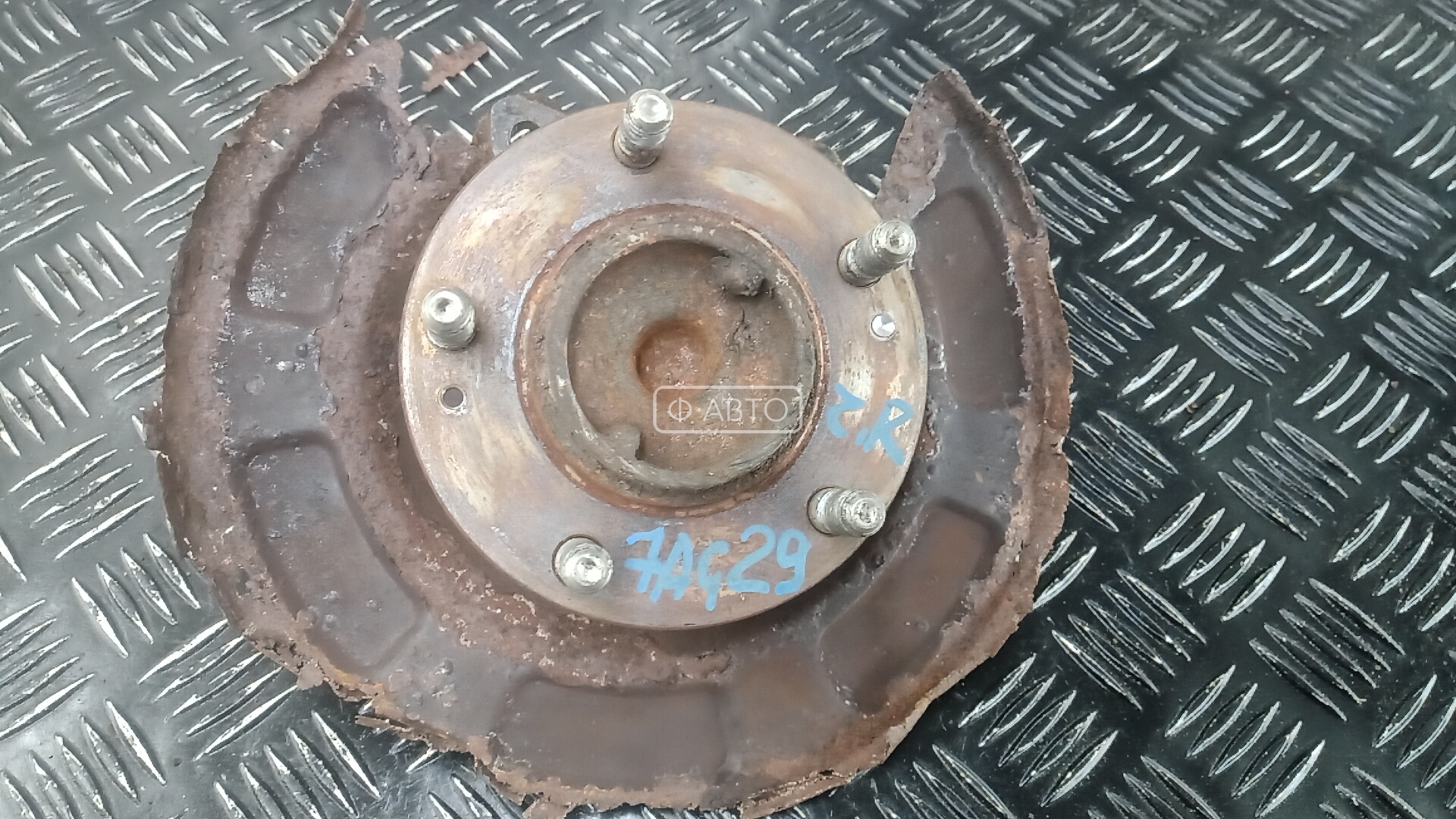Ступица задняя правая