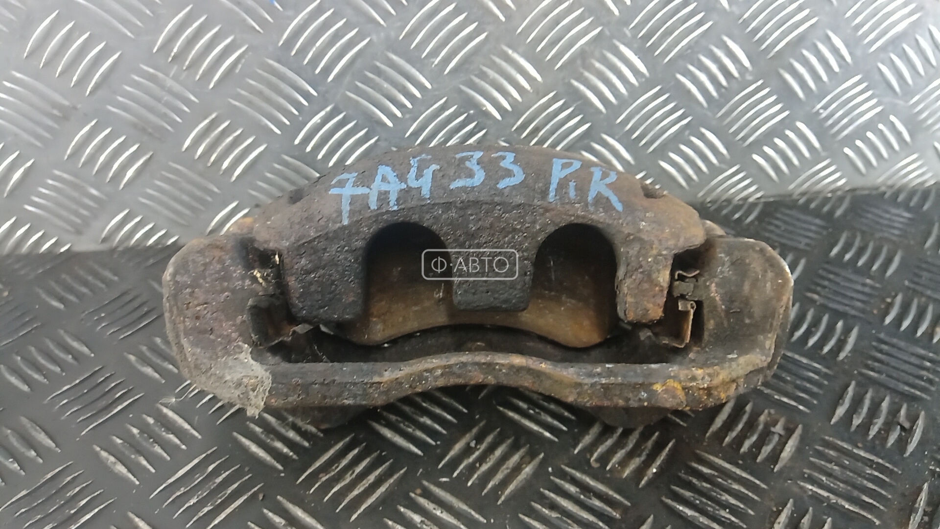 Суппорт тормозной передний правый