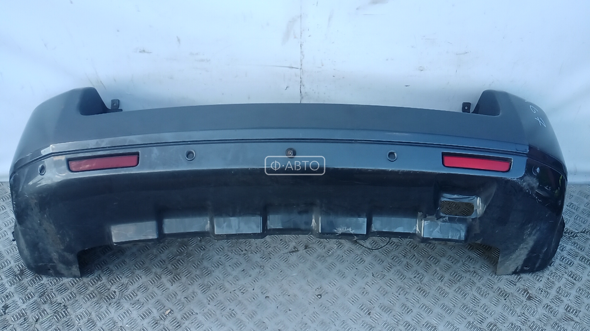 Бампер задний