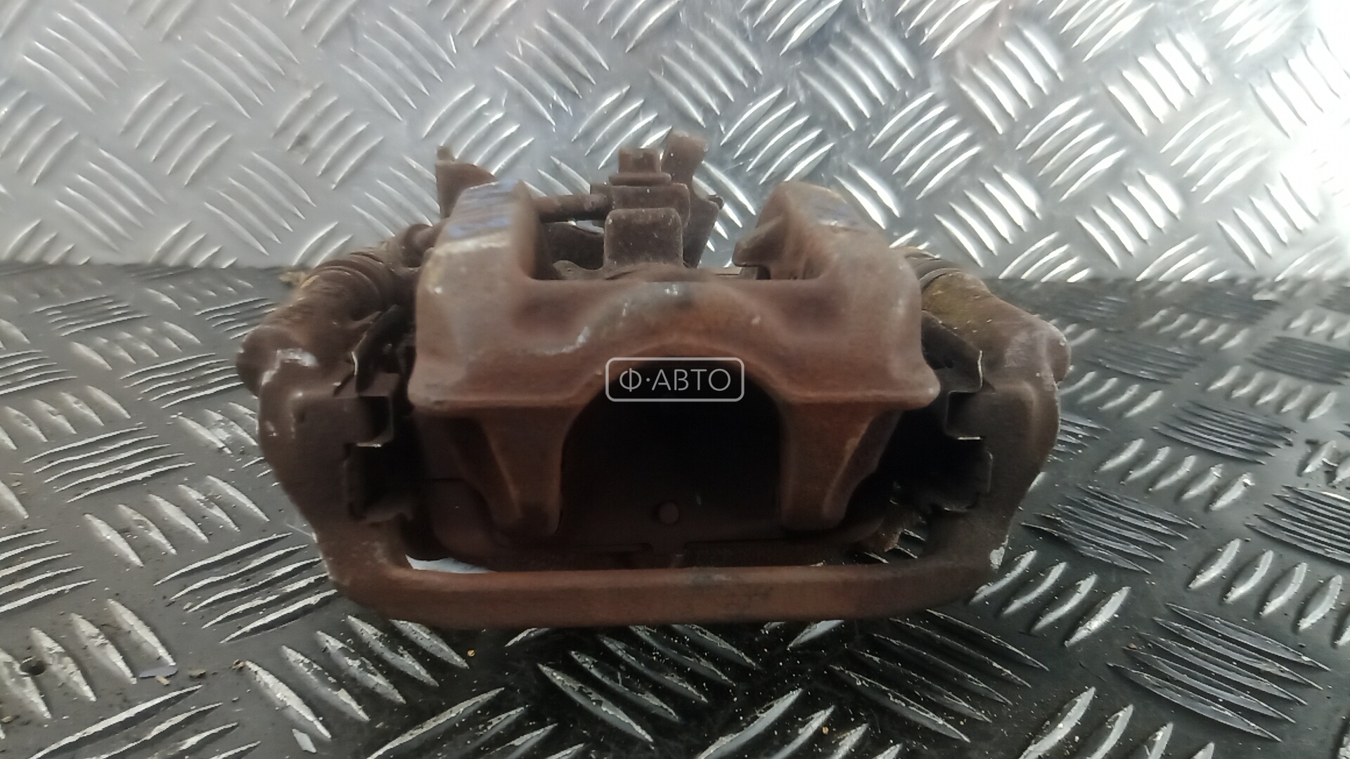 Суппорт тормозной задний правый