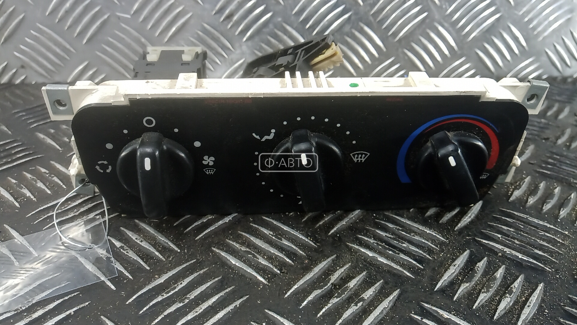 Блок управления печки и климат-контроля