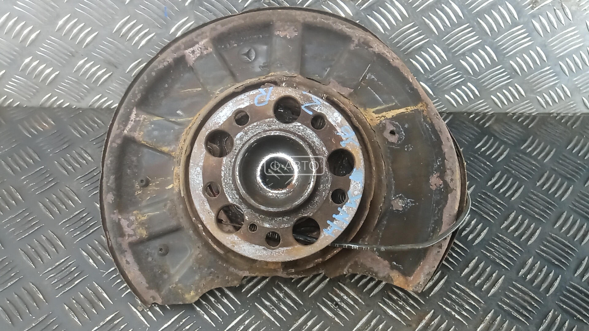 Ступица задняя правая