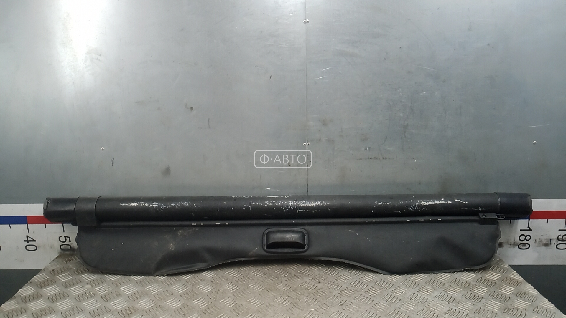 Шторка багажника