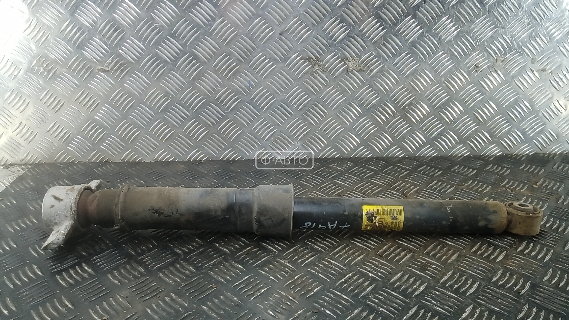 Амортизатор задней балки