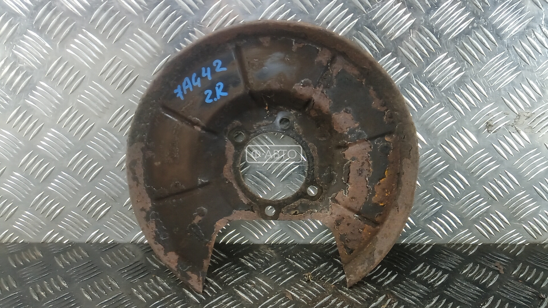 Кожух защитный тормозного диска