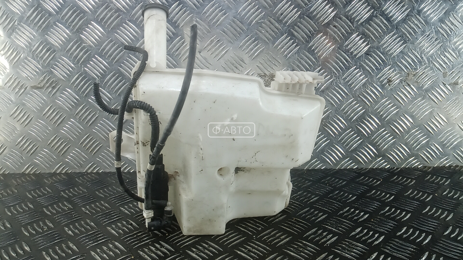 Бачок омывателя