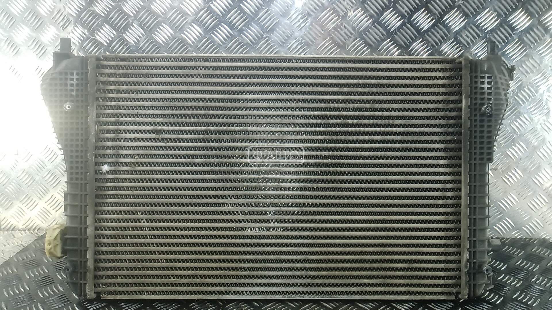 Радиатор интеркулера