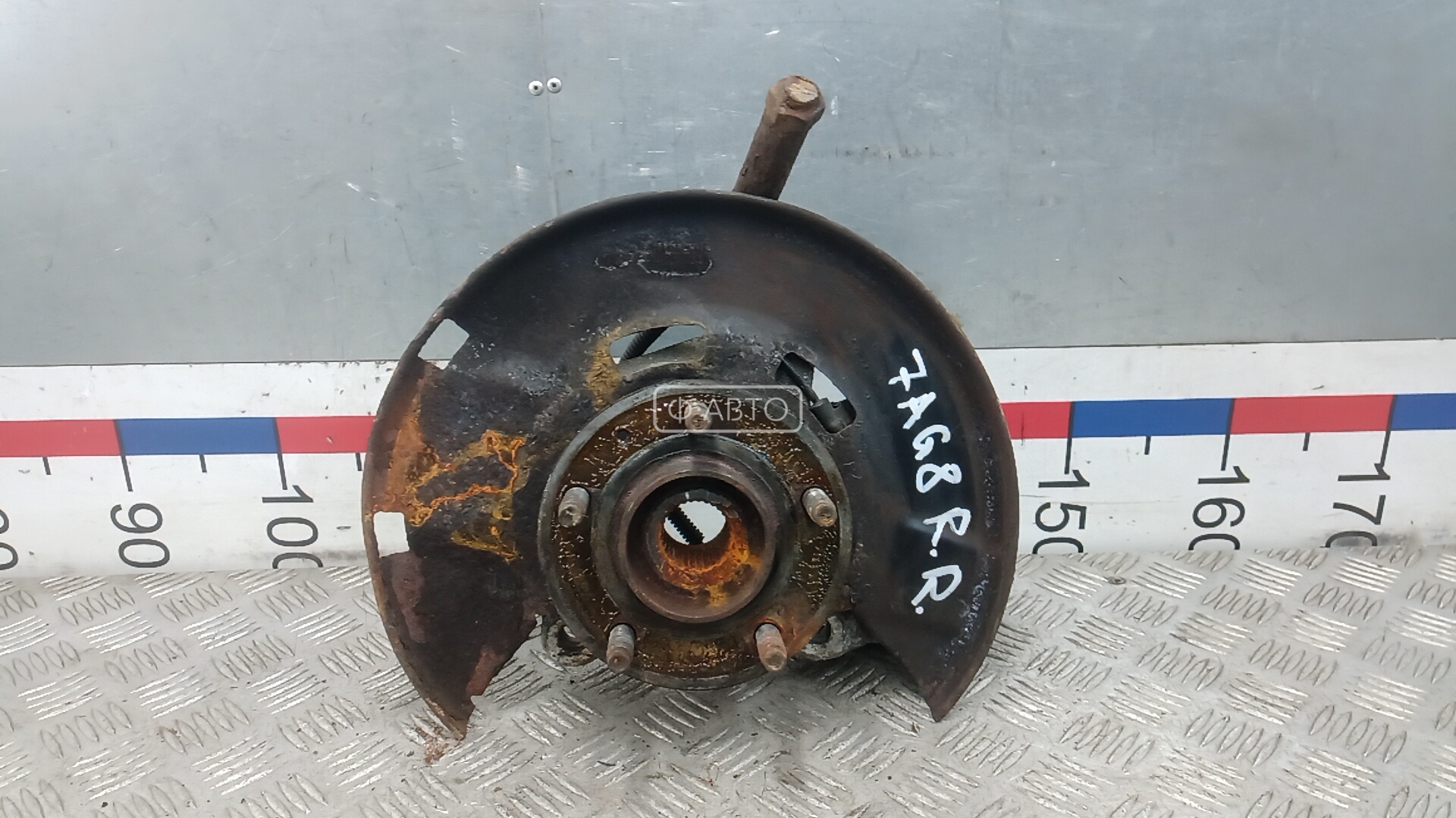 Ступица передняя правая