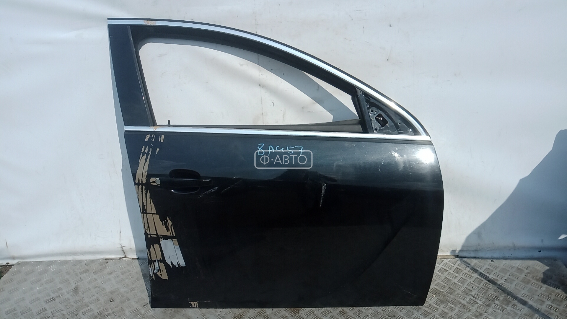 Дверь передняя правая