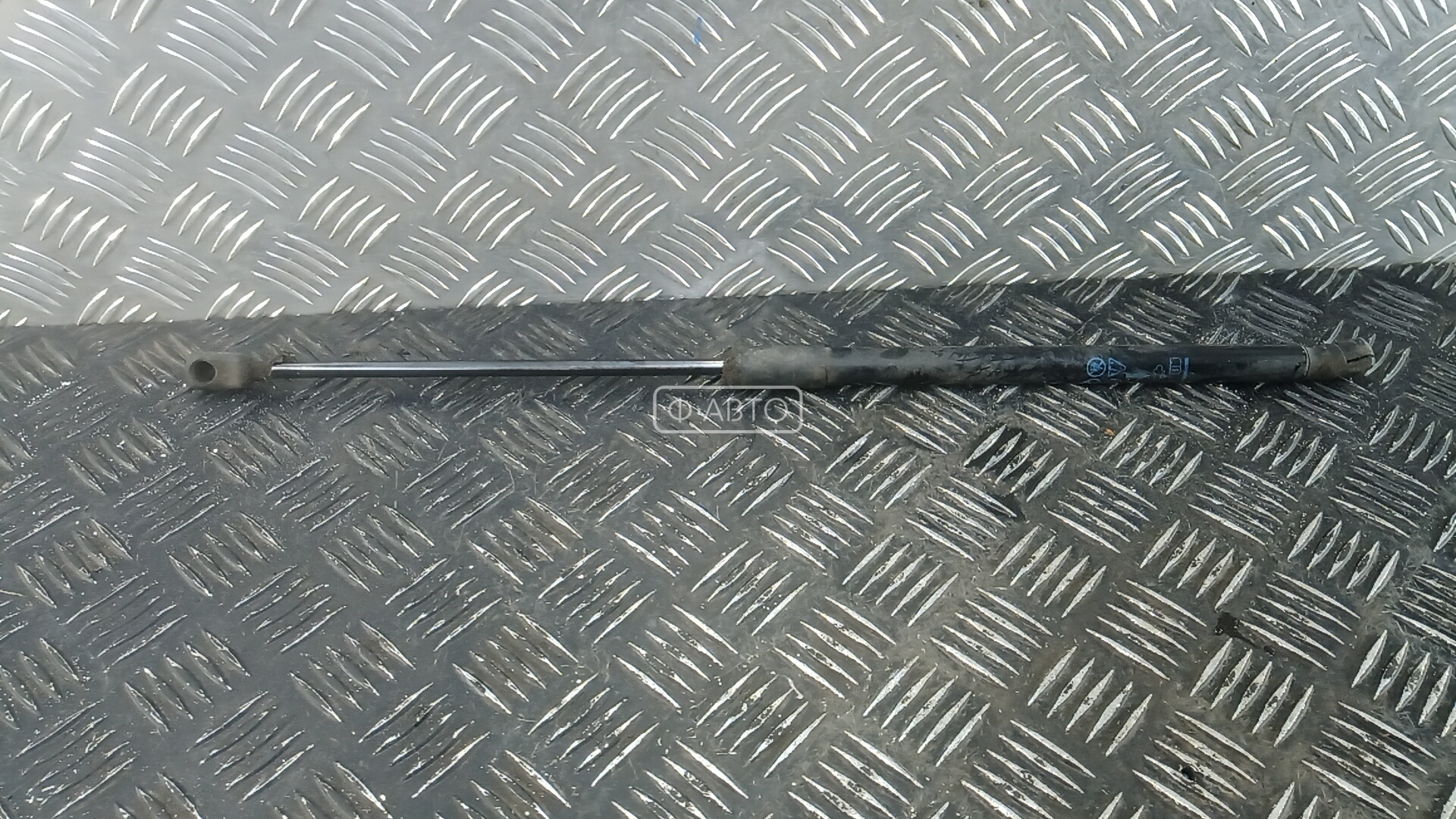 Амортизатор 3-5 двери