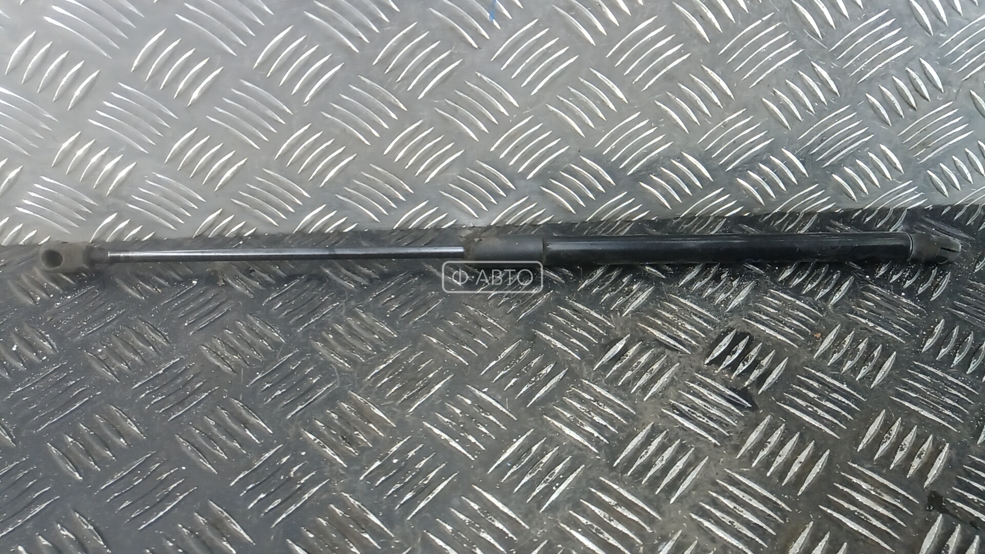 Амортизатор 3-5 двери