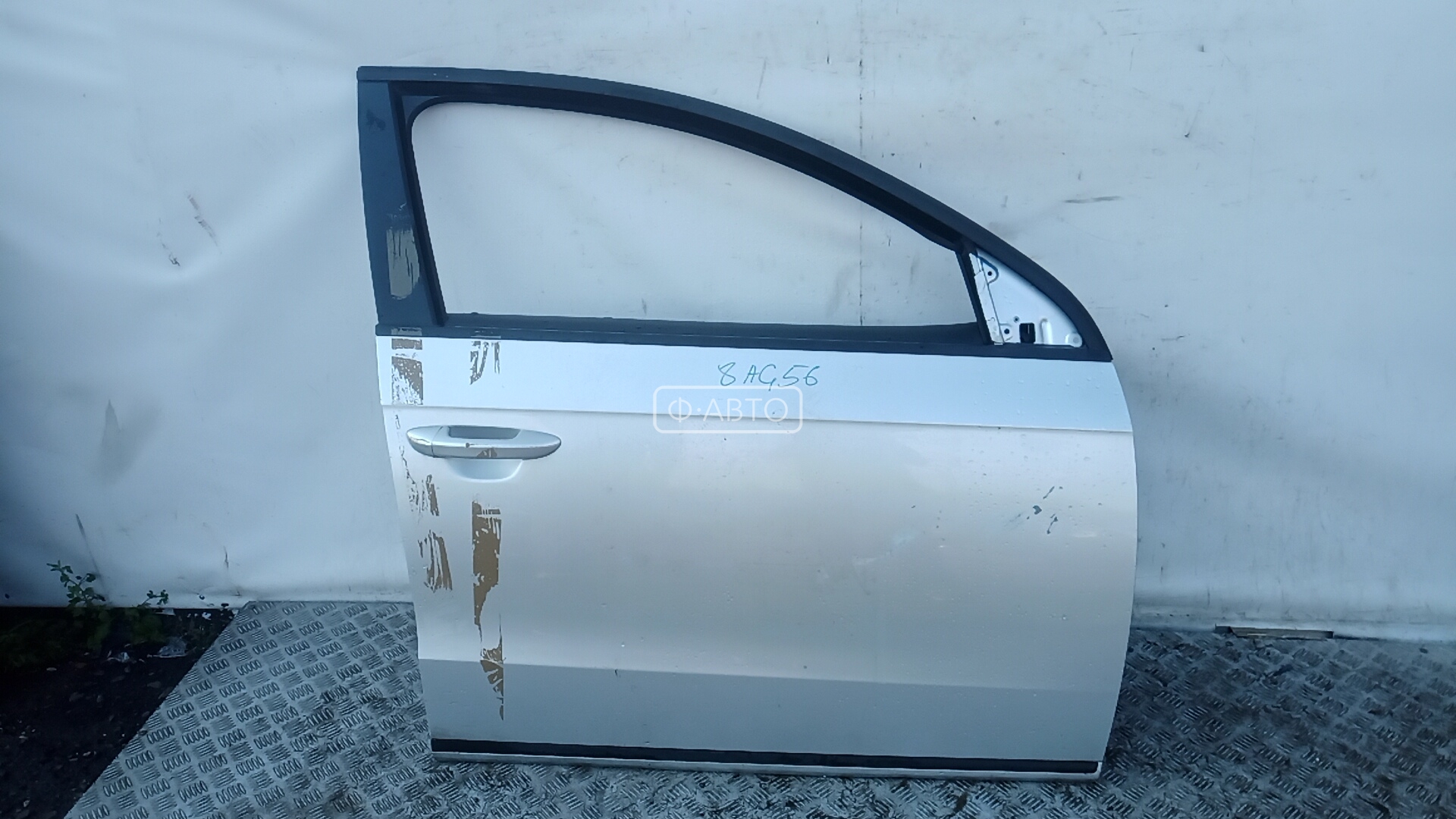 Дверь передняя правая