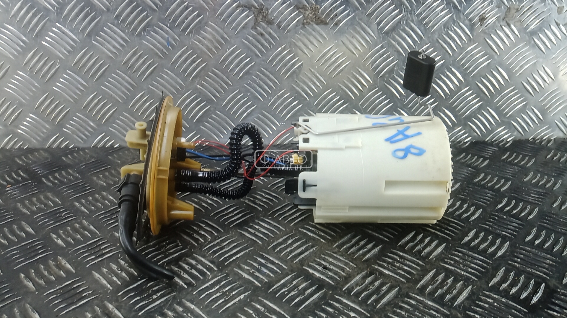 Насос топливный электрический